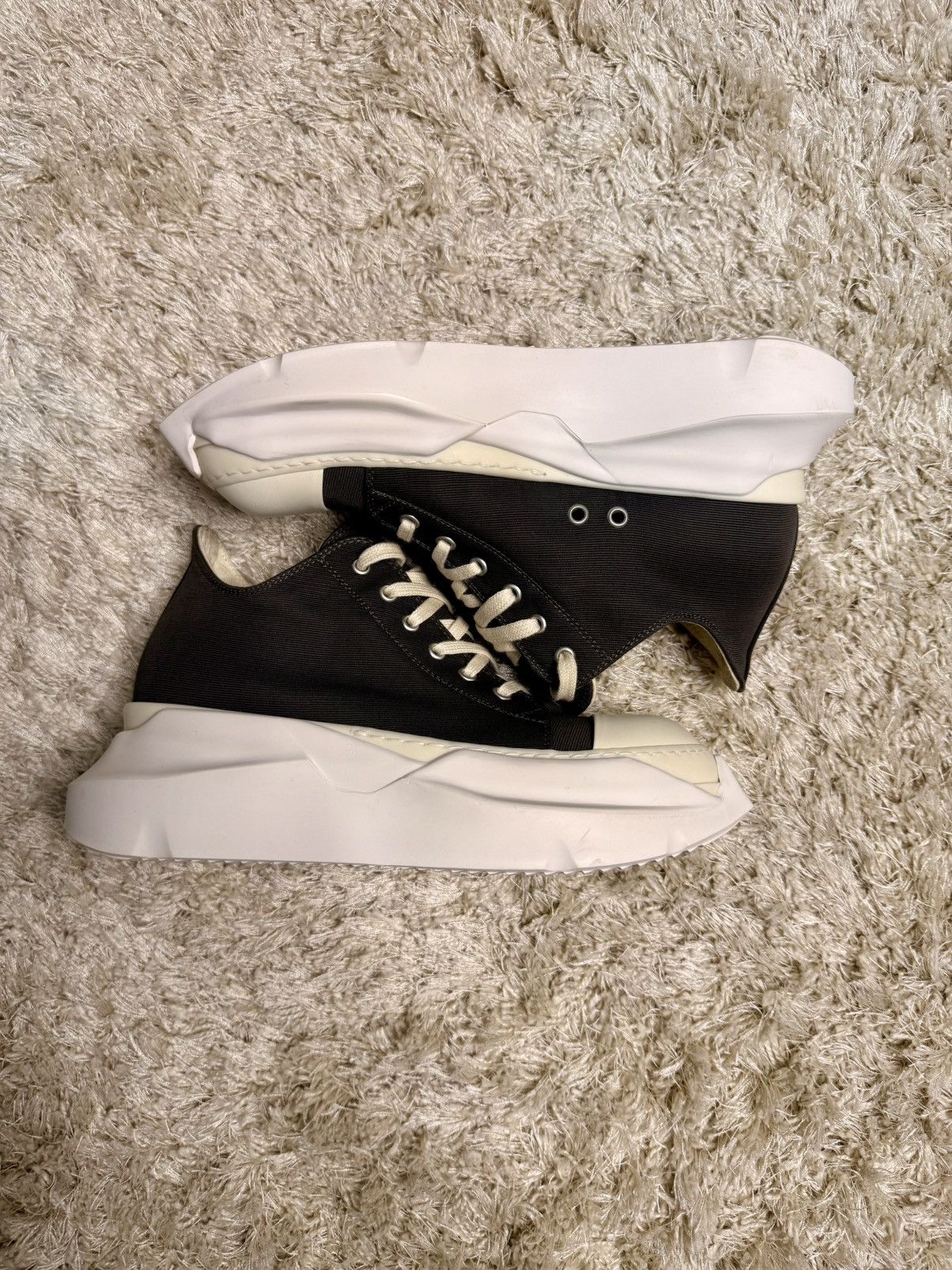 Rick Owens Rick Owens Abstract Dust/Milk Size US 7 / EU 40 - 1 Thumbnail