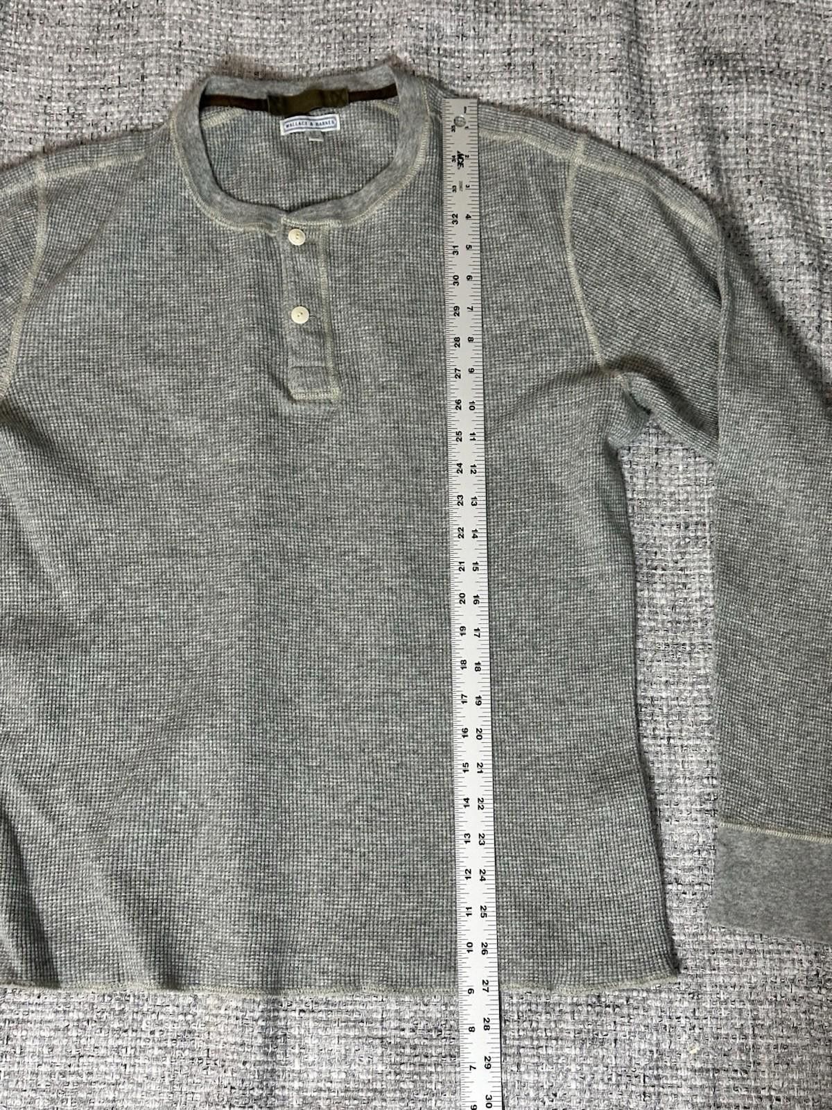 Wallace & Barnes Wallace & Barnes Long Sleeve Knit Henley Shirt Mens LT Gray Size US L / EU 52-54 / 3 - 2 Thumbnail