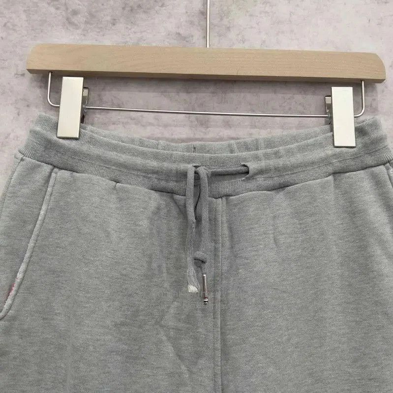 Thom Browne Thom Browne Gray Cotton Casual Pants for Men . Size US 26 / EU 42 - 3 Thumbnail