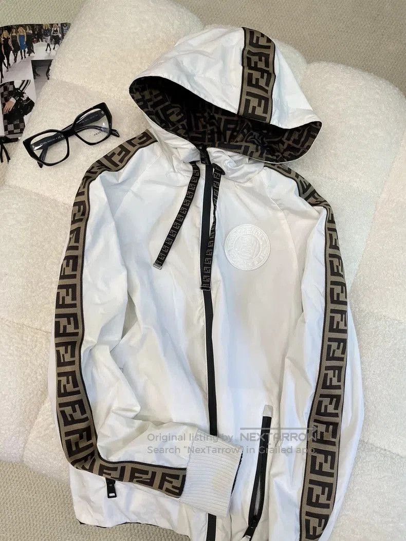 Fendi Fendi Reversible. Size US M / EU 48-50 / 2 - 5 Thumbnail