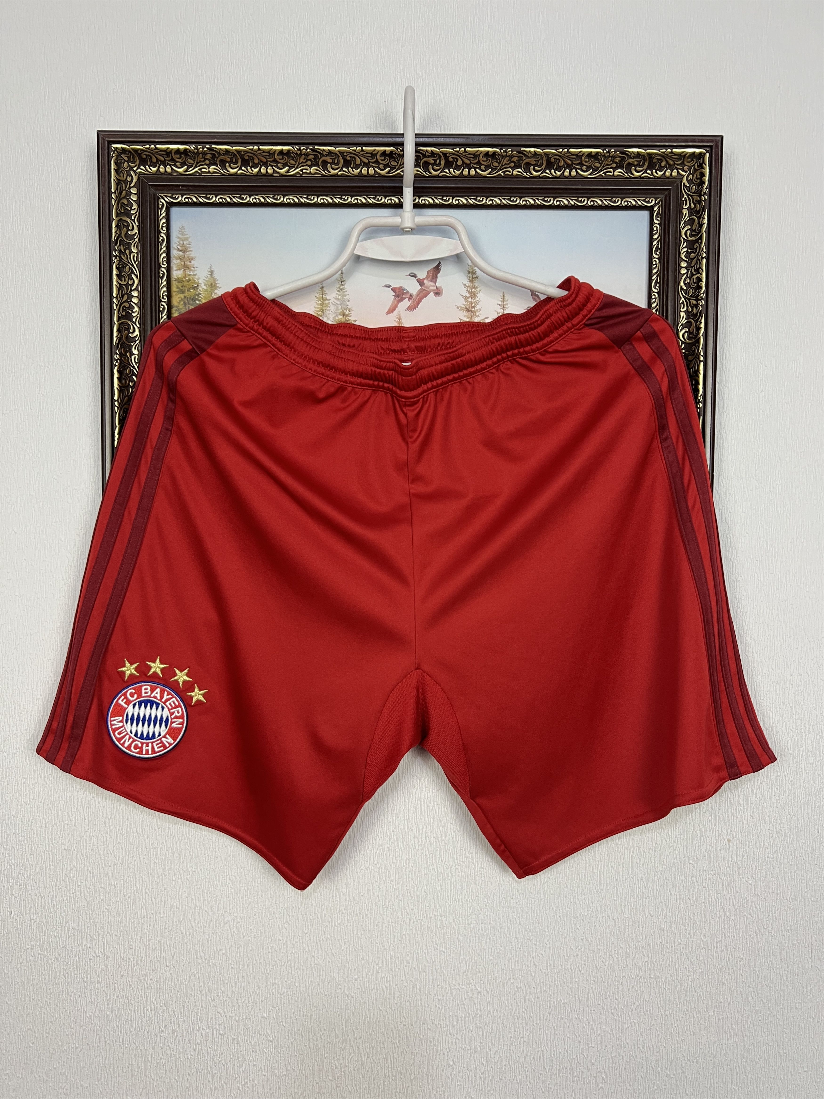 Adidas Adidas Bayern Munich Football Shorts Soccer Red Athletic S Size US 30 / EU 46 - 1 Thumbnail