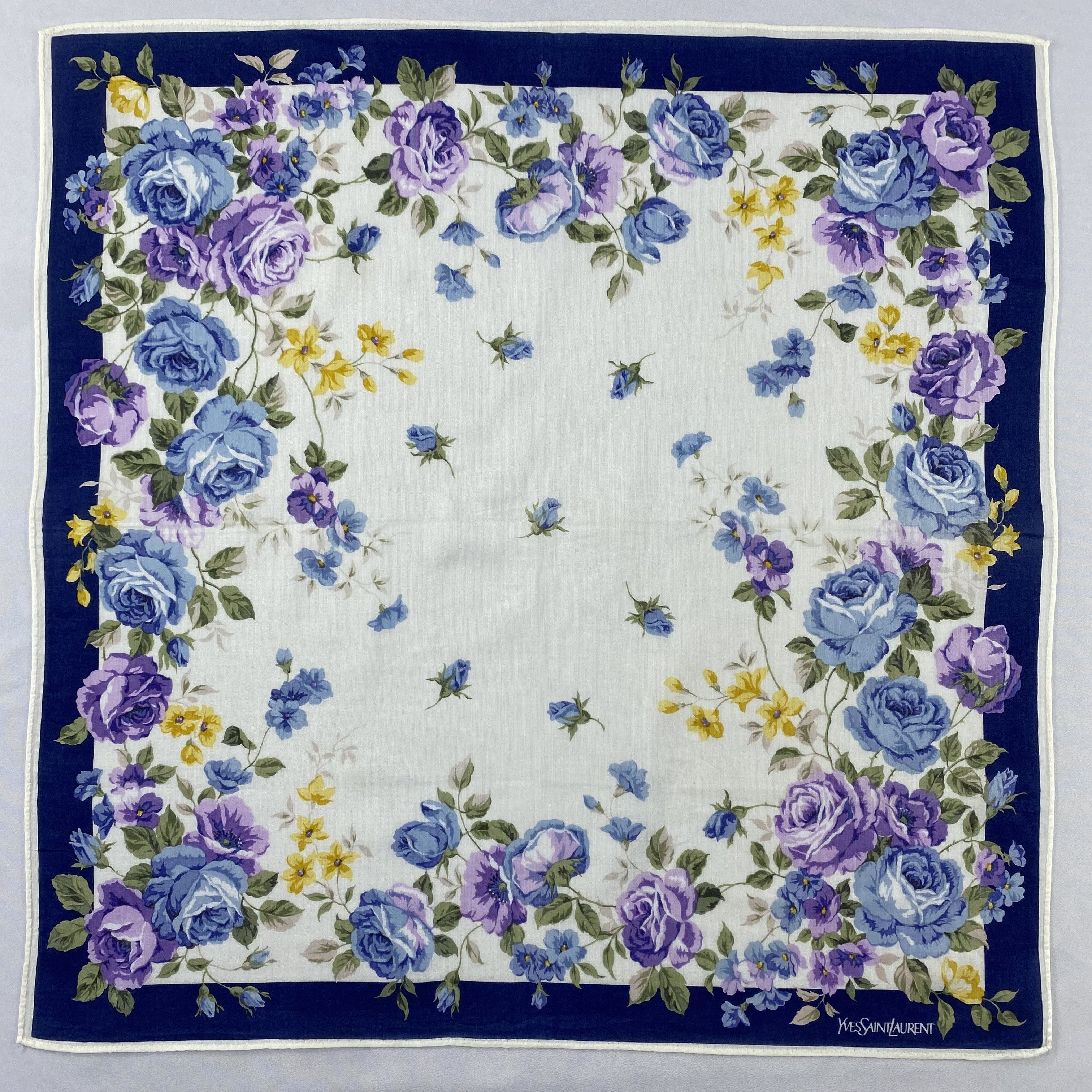 Yves Saint Laurent Yves Saint Laurent Handkerchief / Bandana / Neckerchief C855 Size ONE SIZE - 3 Thumbnail