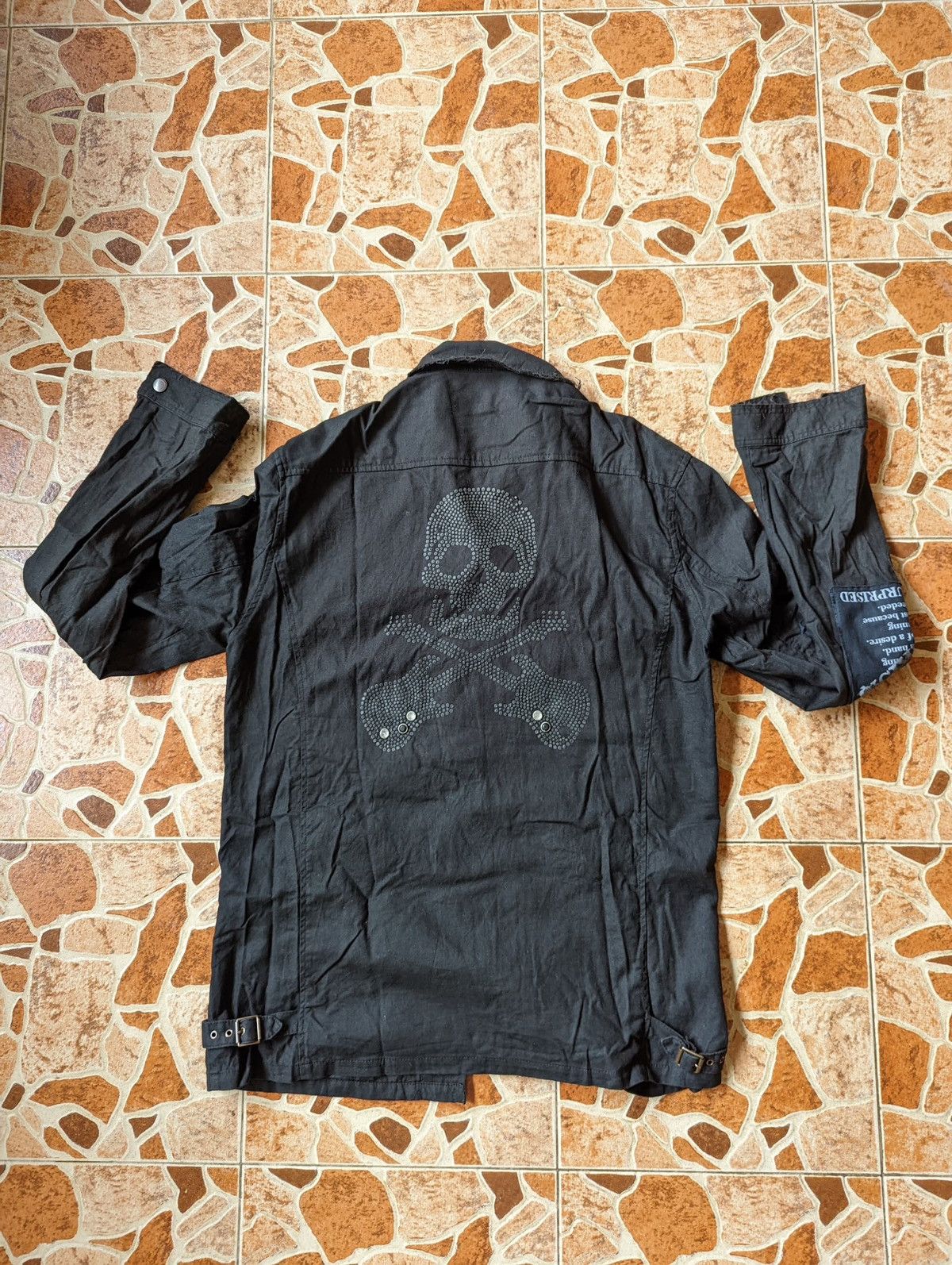 Japanese Brand Smackism Punks King Of Surprised Long Sleeves Size US L / EU 52-54 / 3 - 7 Thumbnail