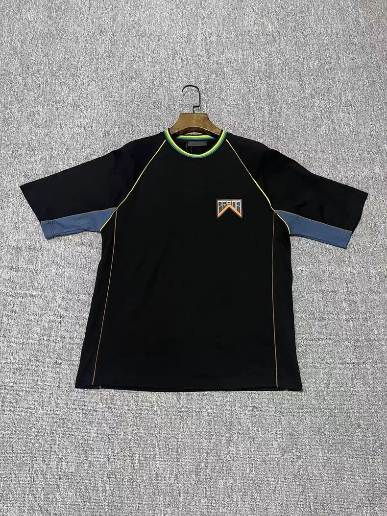 Prada Prada Striped Colorblock Men's T-shirt Size US M / EU 48-50 / 2 - 1 Thumbnail