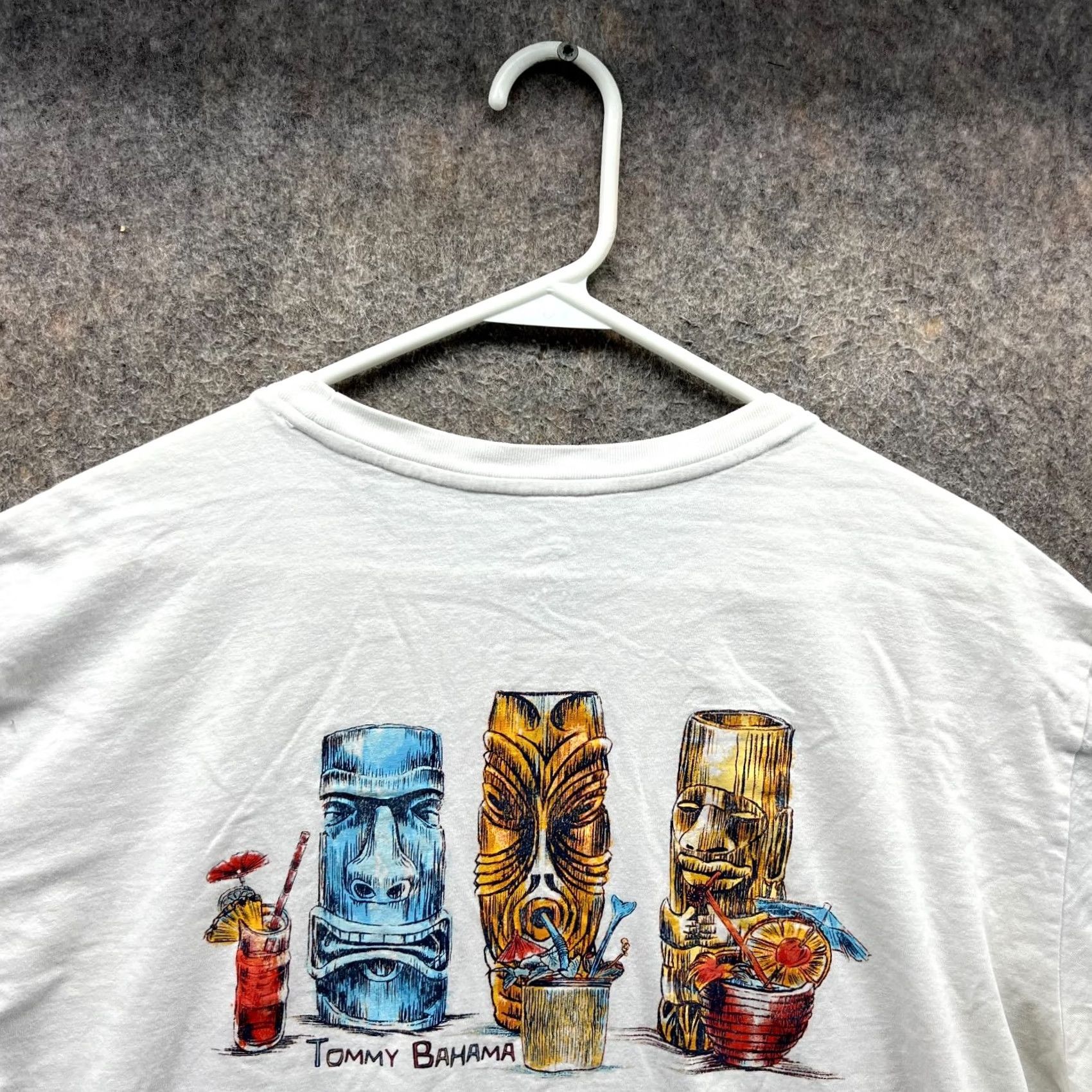 Tommy Bahama VINTAGE Tommy Bahama Shirt Men XL White Crewneck Hawaiian Tiki Colada Cotton Tee Size US XXL / EU 58 / 5 - 3 Thumbnail