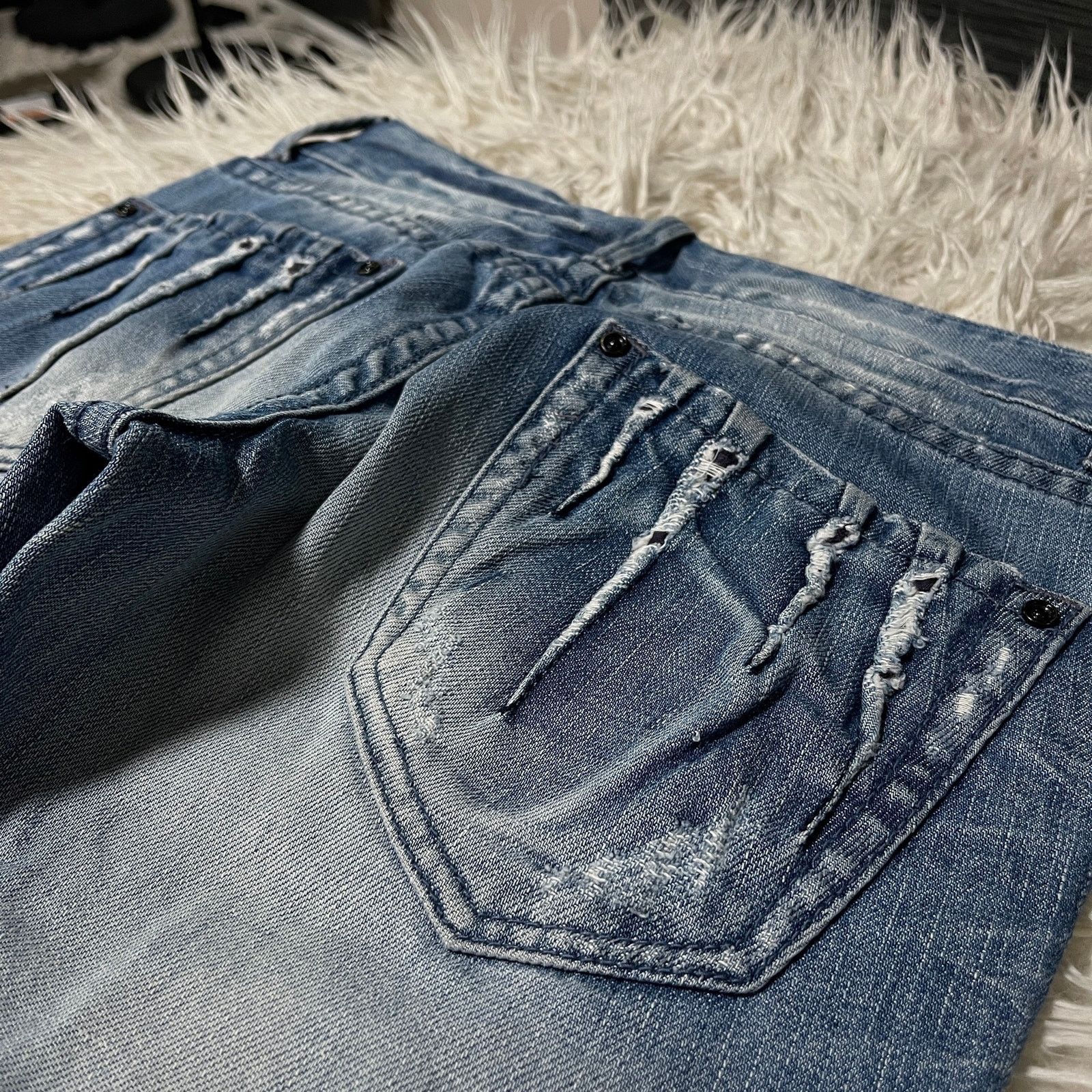 Hysteric Glamour Vintage Japanese Brand Faded Clawmark Low Rise Denim Jeans Size 30" / US 8 / IT 44 - 17 Thumbnail