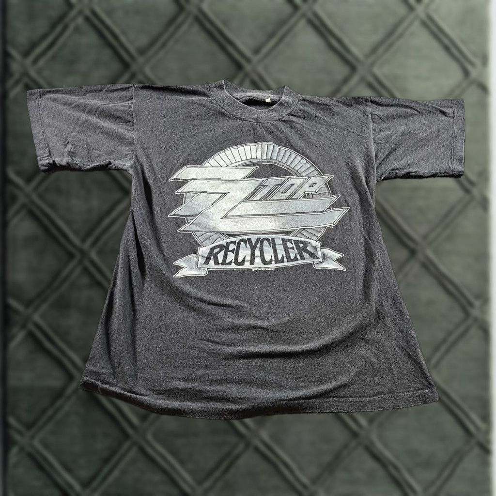 Vintage VINTAGE ZZ Top Recycler World Tour Shirt Mens M Black Crew Neck Short Sleeve Graphic Print 1991 Concert Tee Size US M / EU 48-50 / 2 - 1 Thumbnail
