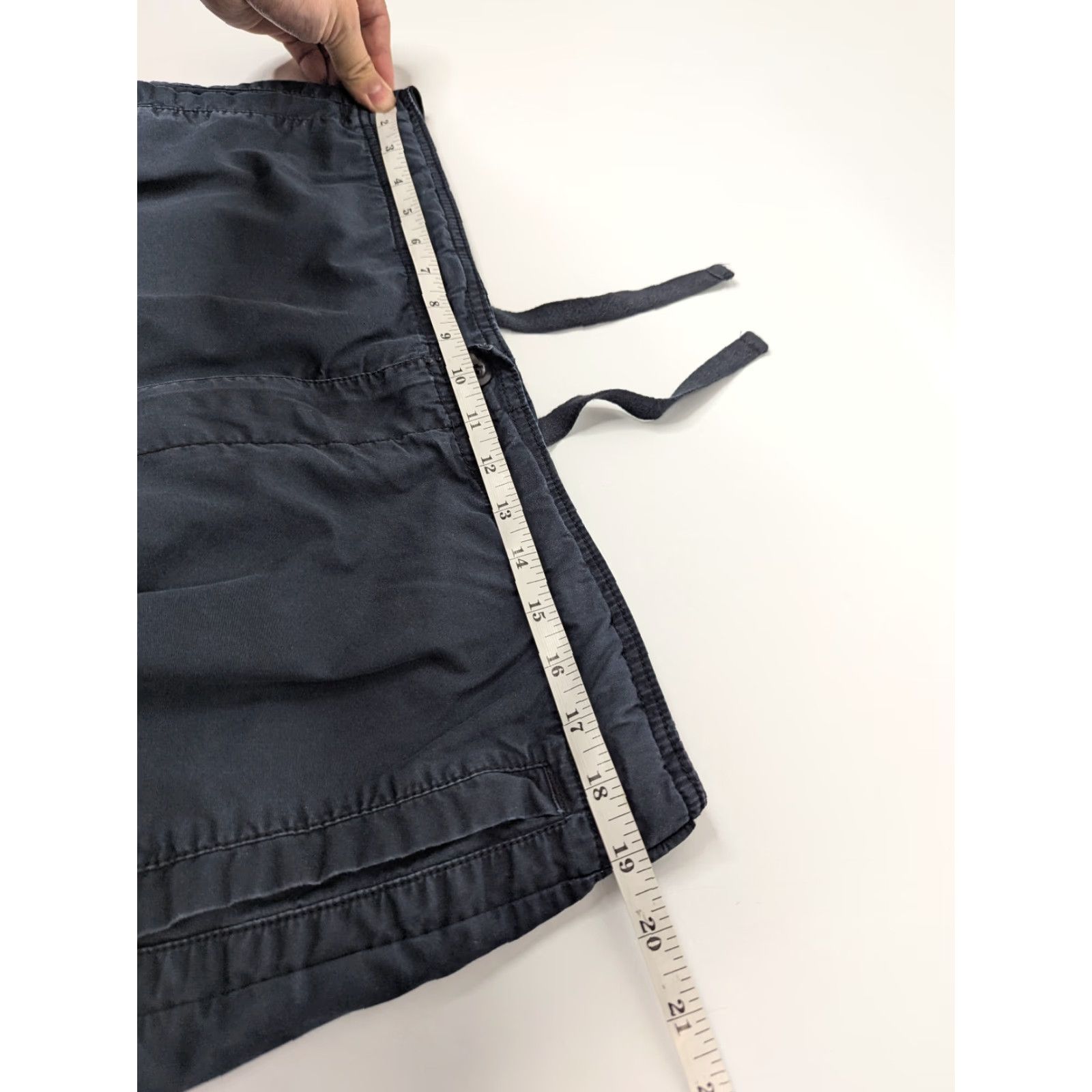 Nike Nike Cargo Shorts Navy Blue Men's Large Outdoor Athletic Dept Size US 33 - 7 Thumbnail