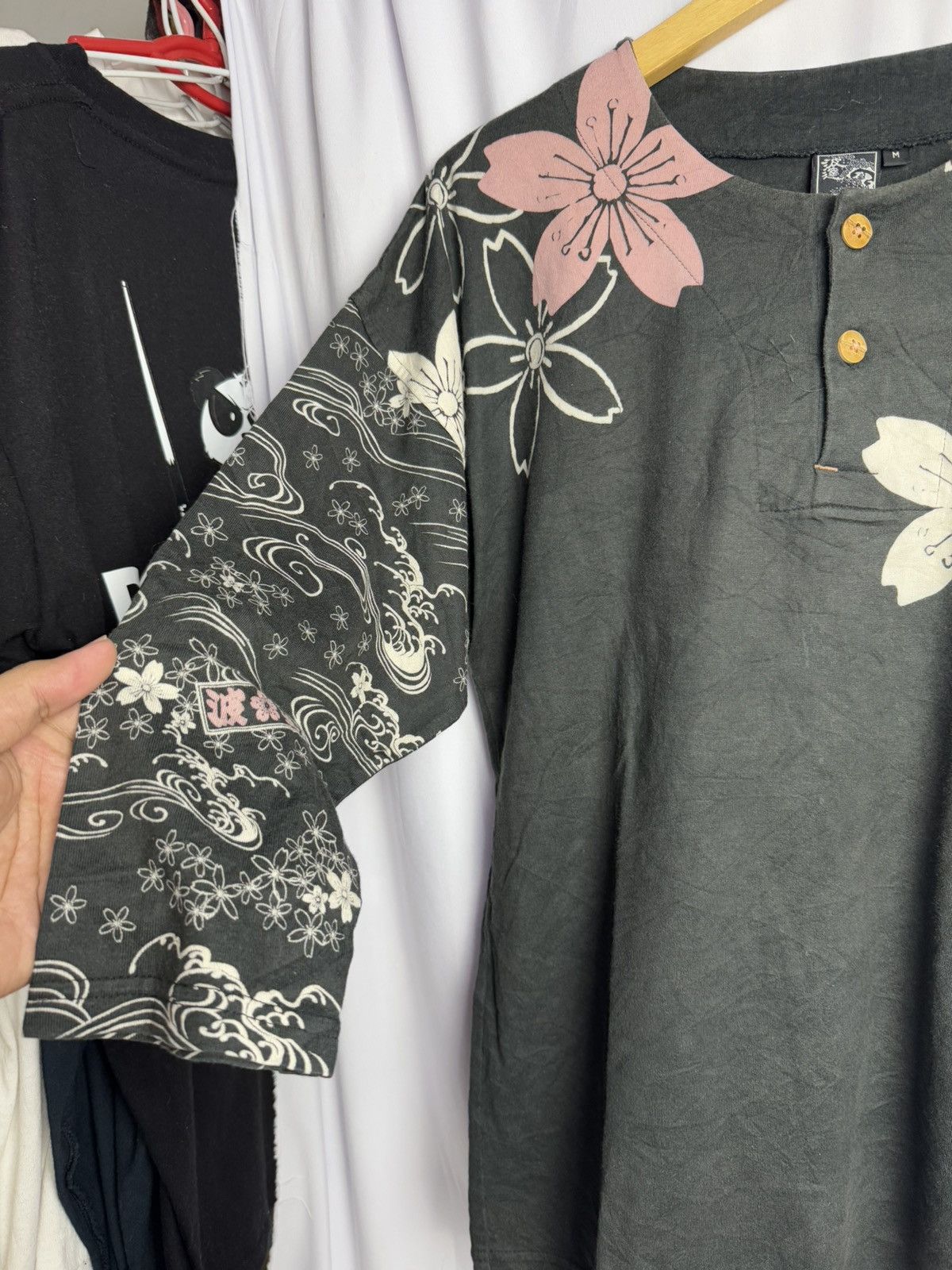 Beauty Beast × Hysteric Glamour × Japanese Brand Japanese Brand Flower Button 3/4 Sleeve Size US M / EU 48-50 / 2 - 3 Thumbnail