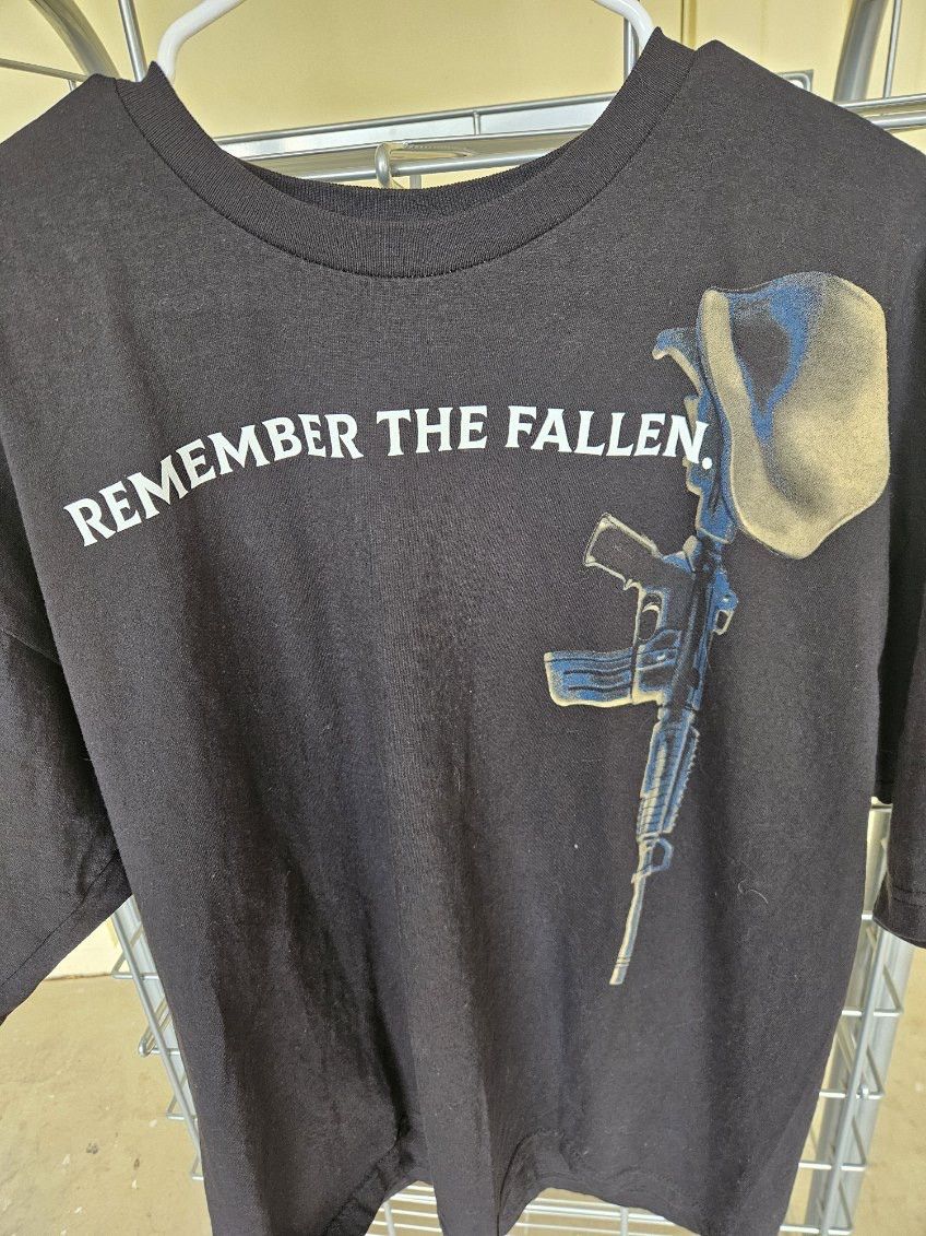 Other Remember The Fallen Military Veteran Bayside Tee Size US XL / EU 56 / 4 - 4 Thumbnail