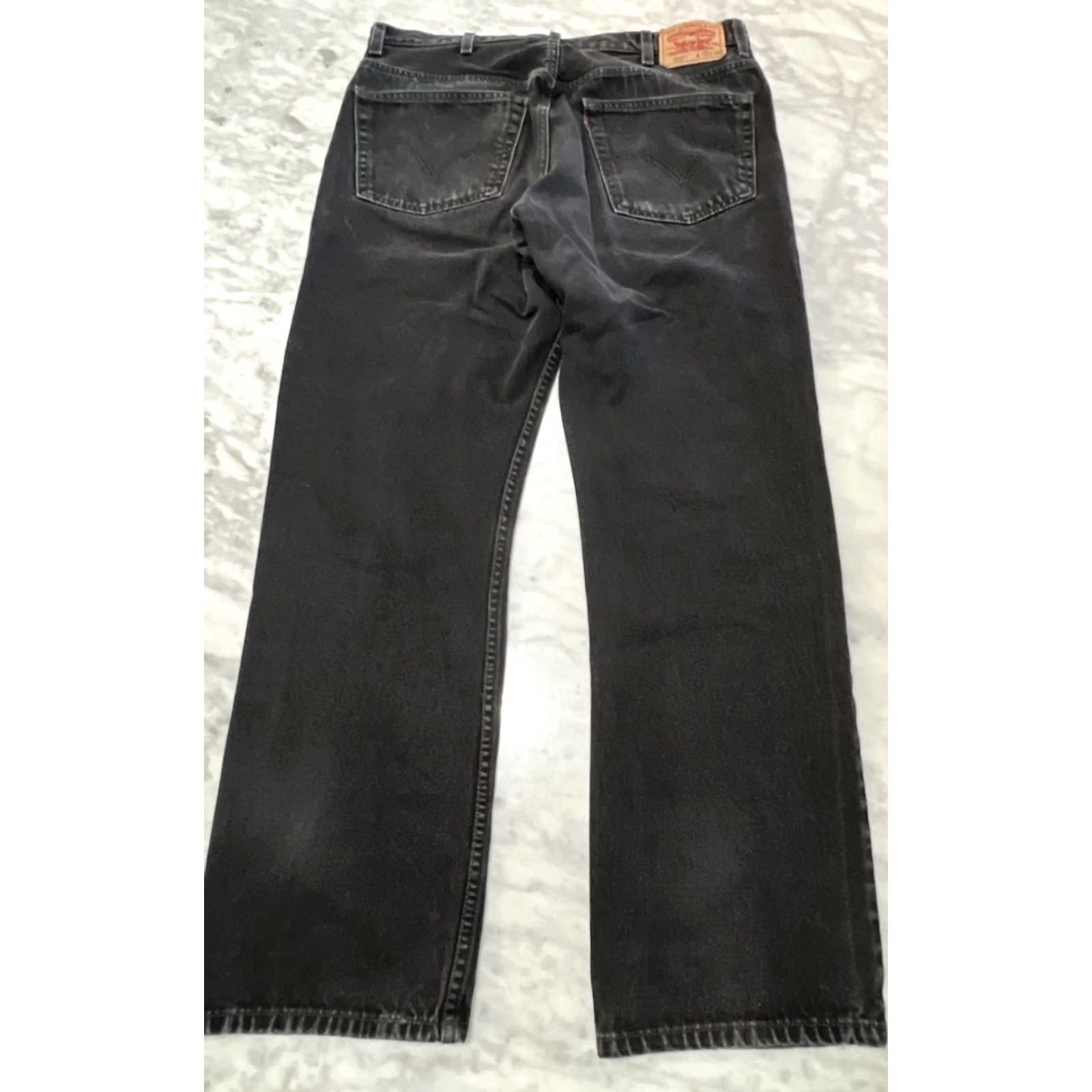 Levi's Levi’s 505 Jeans Men’s 38x34 Regular Fit Black Zip Fly 5-Pocket Denim 90s USA Style Constraint: 38x34 (38x30) 505 Model - Levi's 500 Series Men Size US 38 / EU 54 - 4 Thumbnail