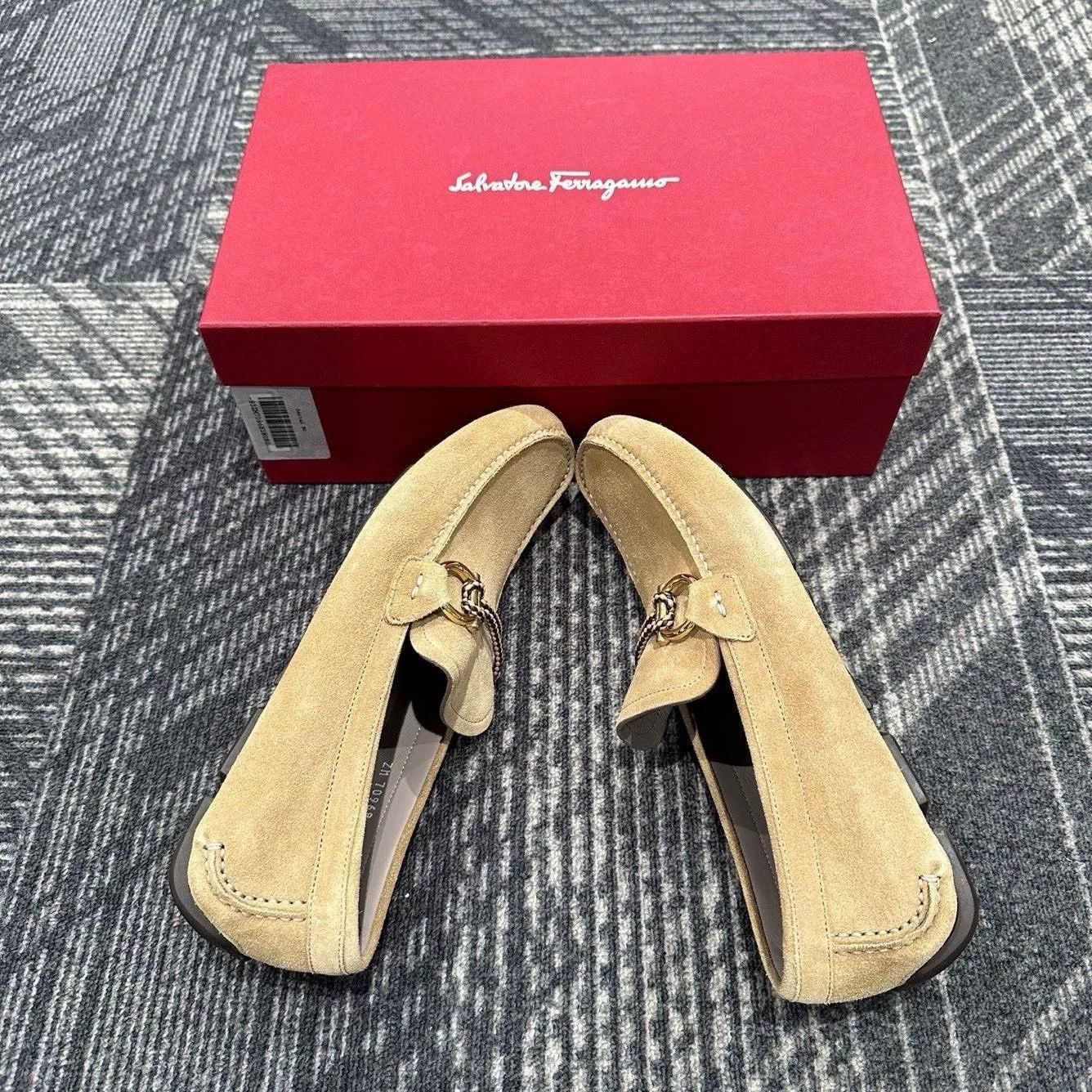 Salvatore Ferragamo Salvatore Ferragamo Suede Casual Shoes 42 Size US 5 / EU 37 - 4 Thumbnail