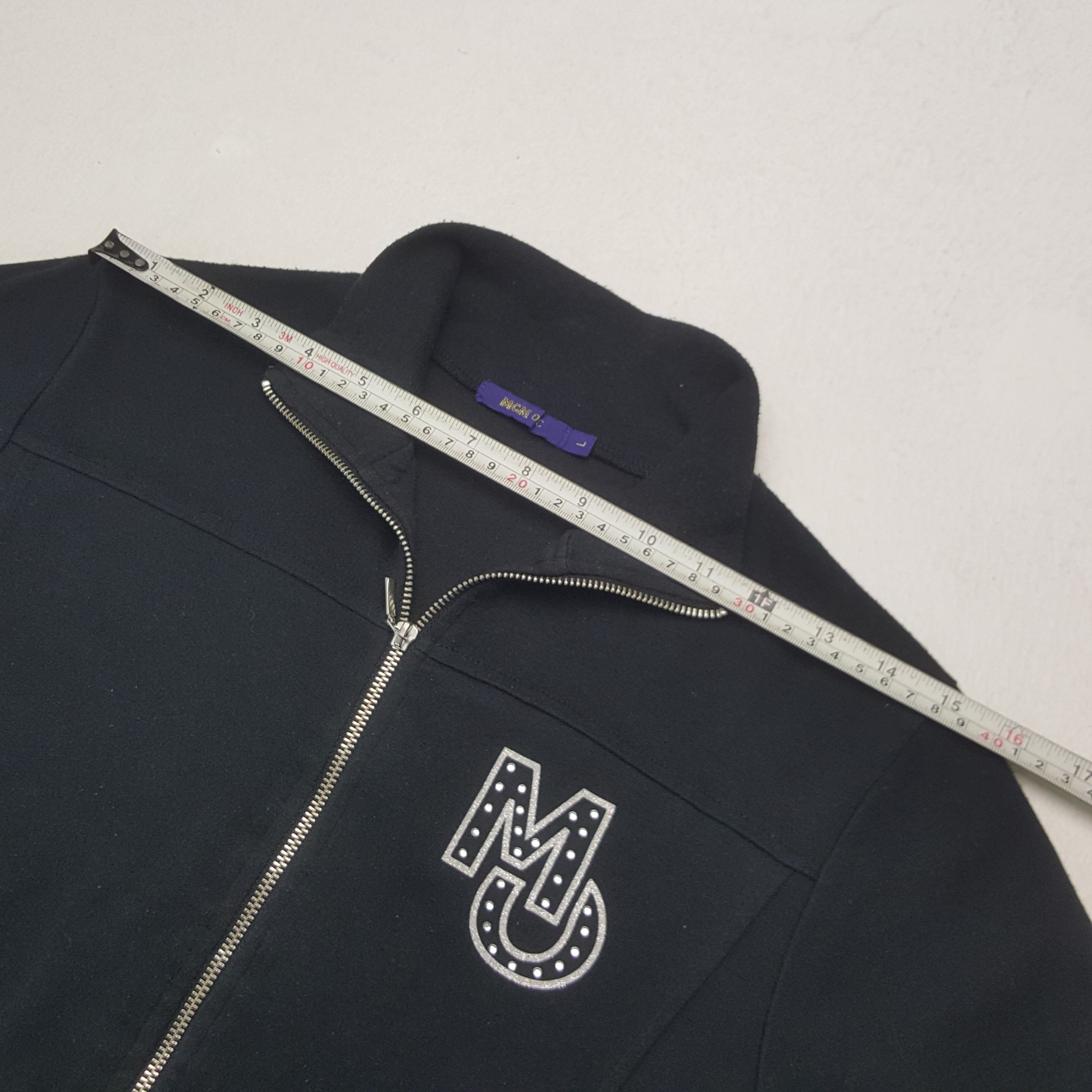 MCM × Vintage Vintage MCM Italian Brand Sweater Jacket C289N18 Size US XS / EU 42 / 0 - 5 Thumbnail