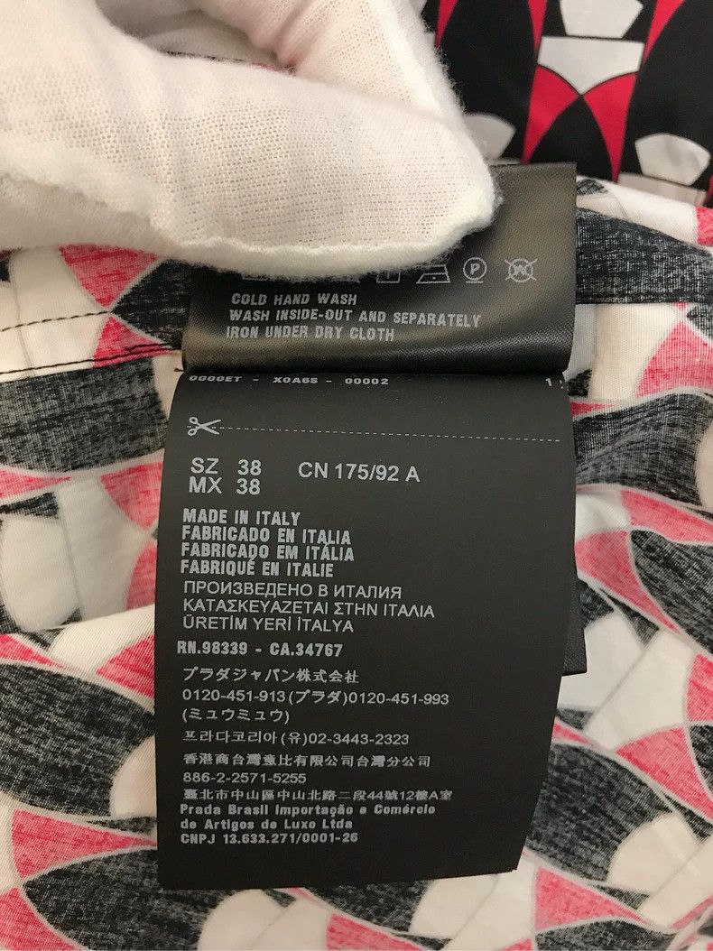 Prada Prada Size 38 Full-printed shirt with short sleeves 2503-Ne Size US XXS / EU 40 - 6 Thumbnail