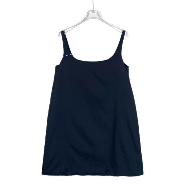 Prada Prada Logo triangle bag black suspender dress 2501-Nextarro Size XS / US 0-2 / IT 36-38 - 2 Thumbnail