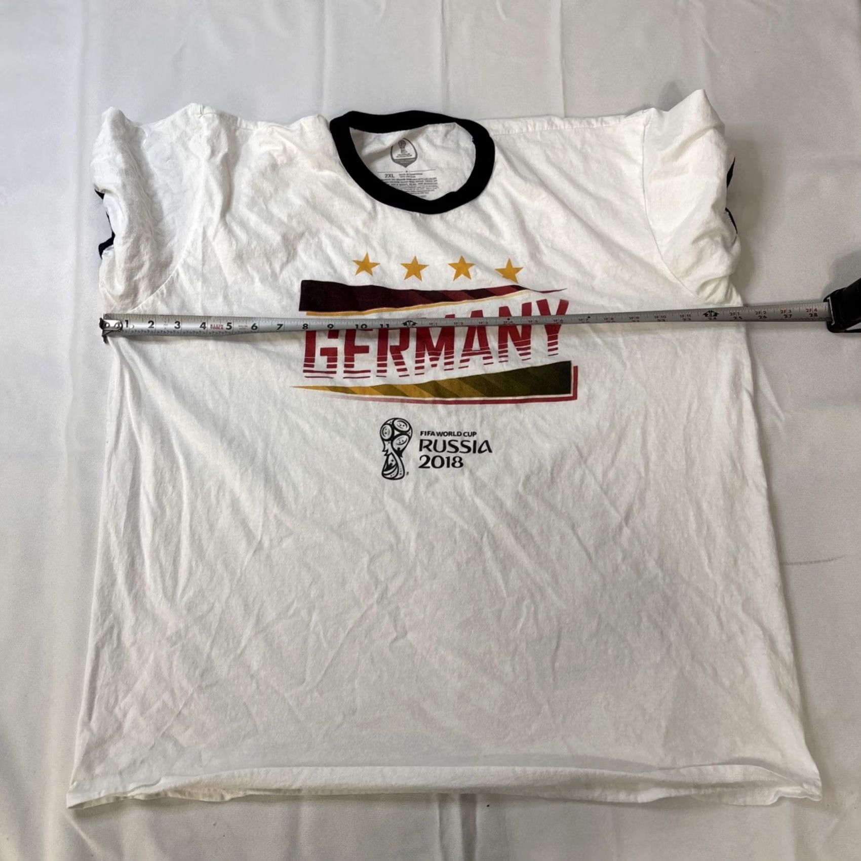 Vintage VINTAGE No 2018 Russia FIFA World Cup Germany Team Graphic T-Shirt Men's 2XL White Size US XXL / EU 58 / 5 - 4 Thumbnail