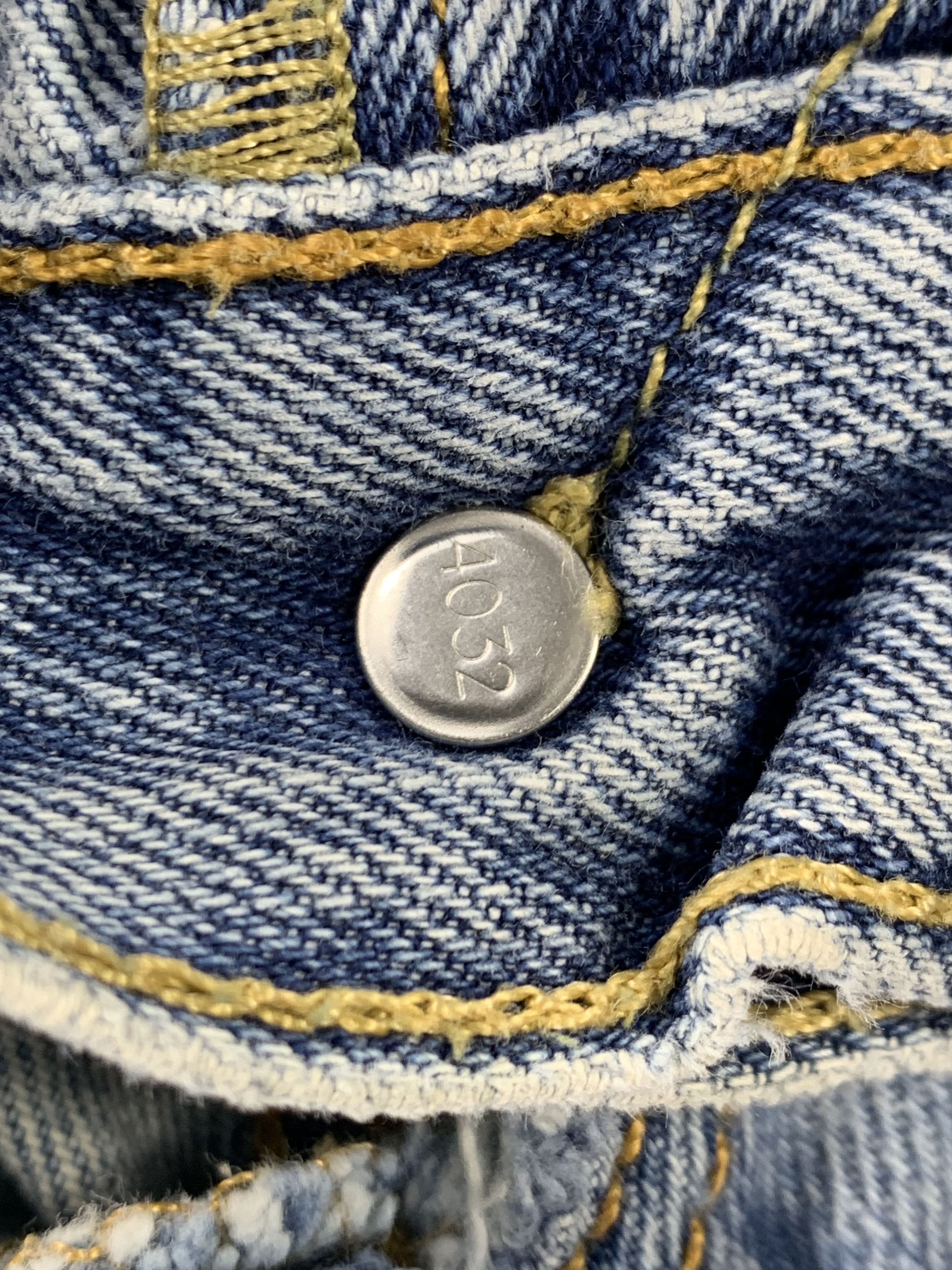 Levi's × Vintage Vintage Levis 501 Faded Blue Jeans Size US 36 / EU 52 - 14 Thumbnail