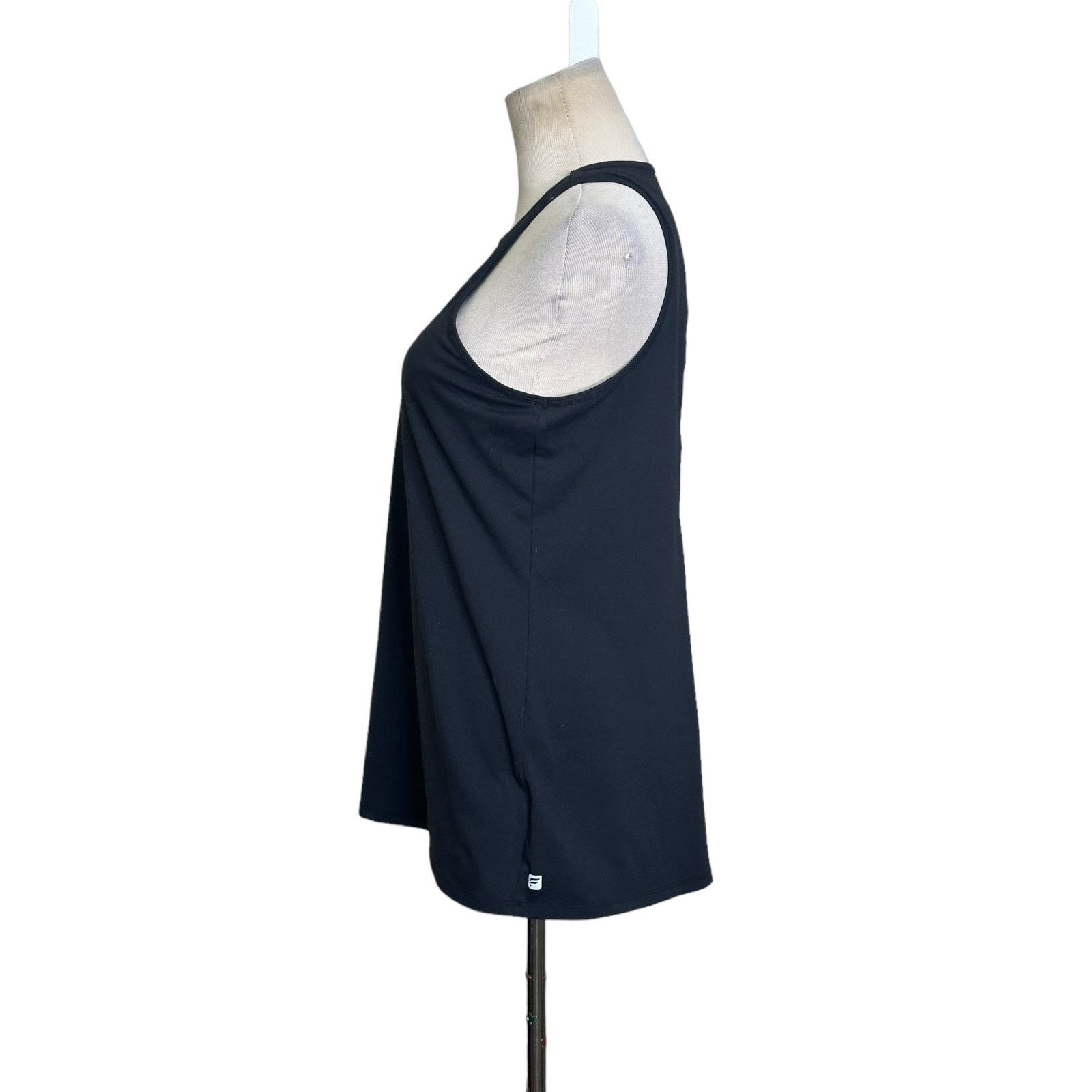 Fabletics Fabletics black open back build in bra athletic top size M Size M / US 6-8 / IT 42-44 - 8 Thumbnail
