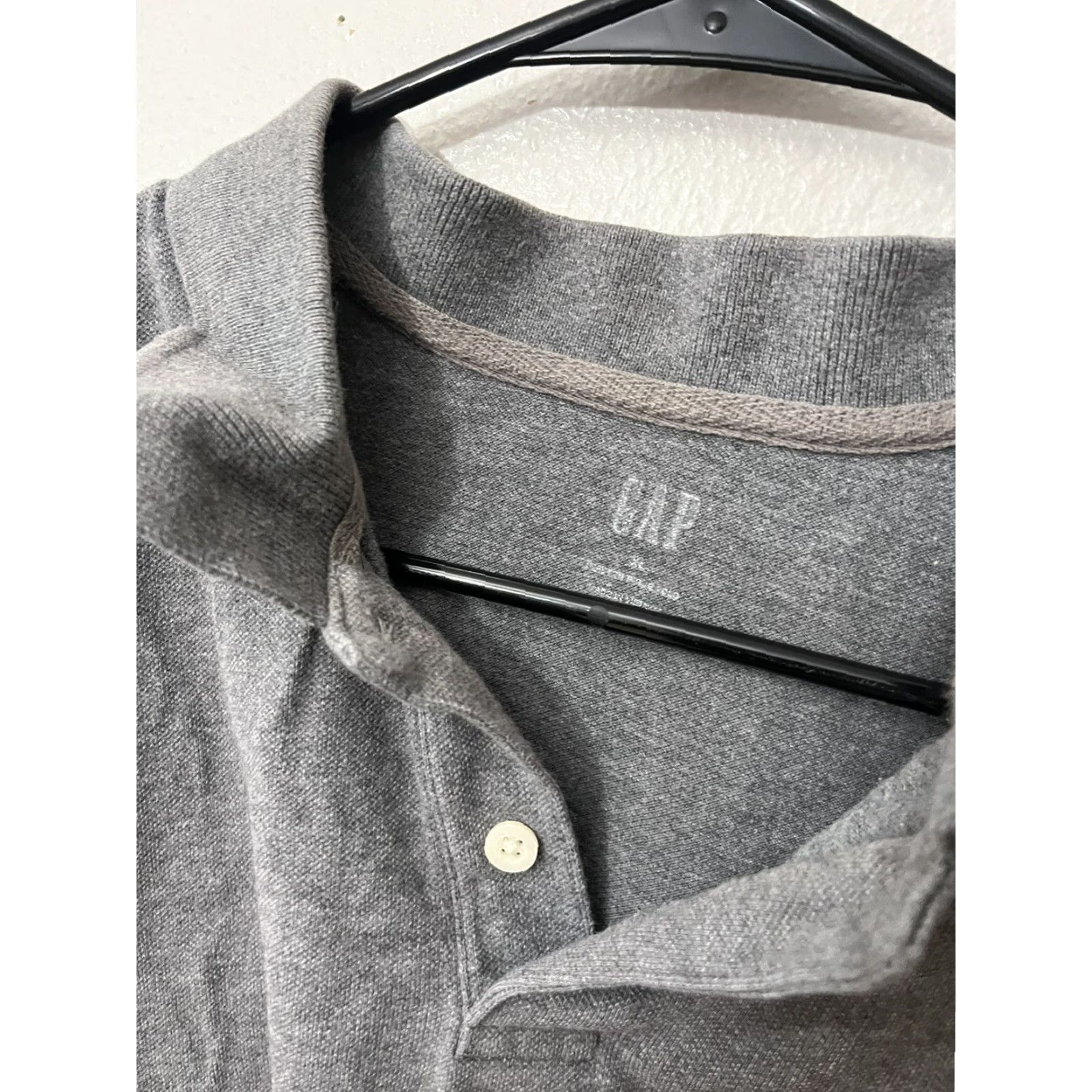 Gap VINTAGE Gap Polo Shirt Men XL Gray Knit Short Sleeve Collared Pullover Cotton Polo Mens XL Gray Knit Polo Size US XL / EU 56 / 4 - 3 Thumbnail