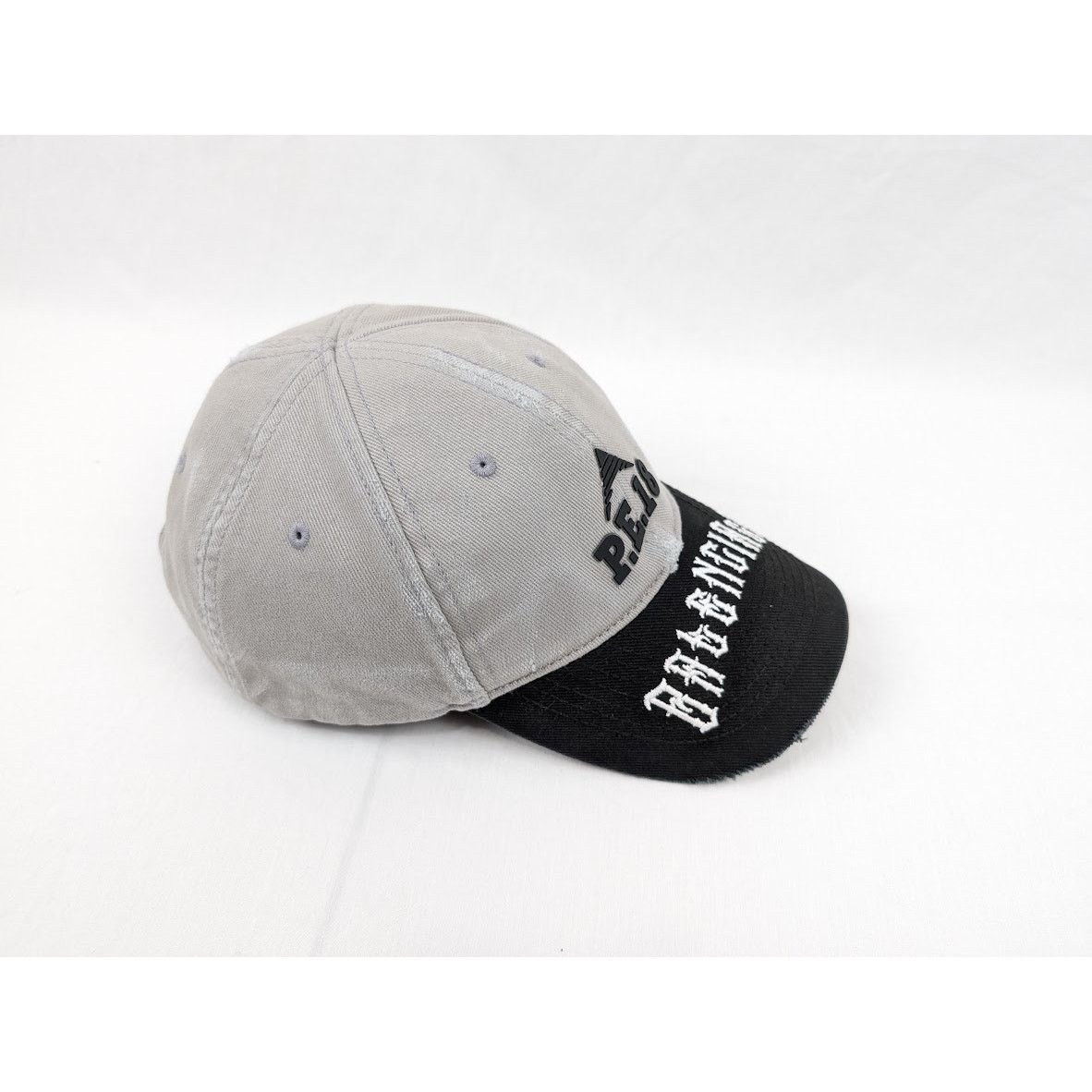 Balenciaga o1rshd1 Size: L / P.E 18 Black Logo Cap / Hat in Beige/Black Size ONE SIZE - 15 Thumbnail