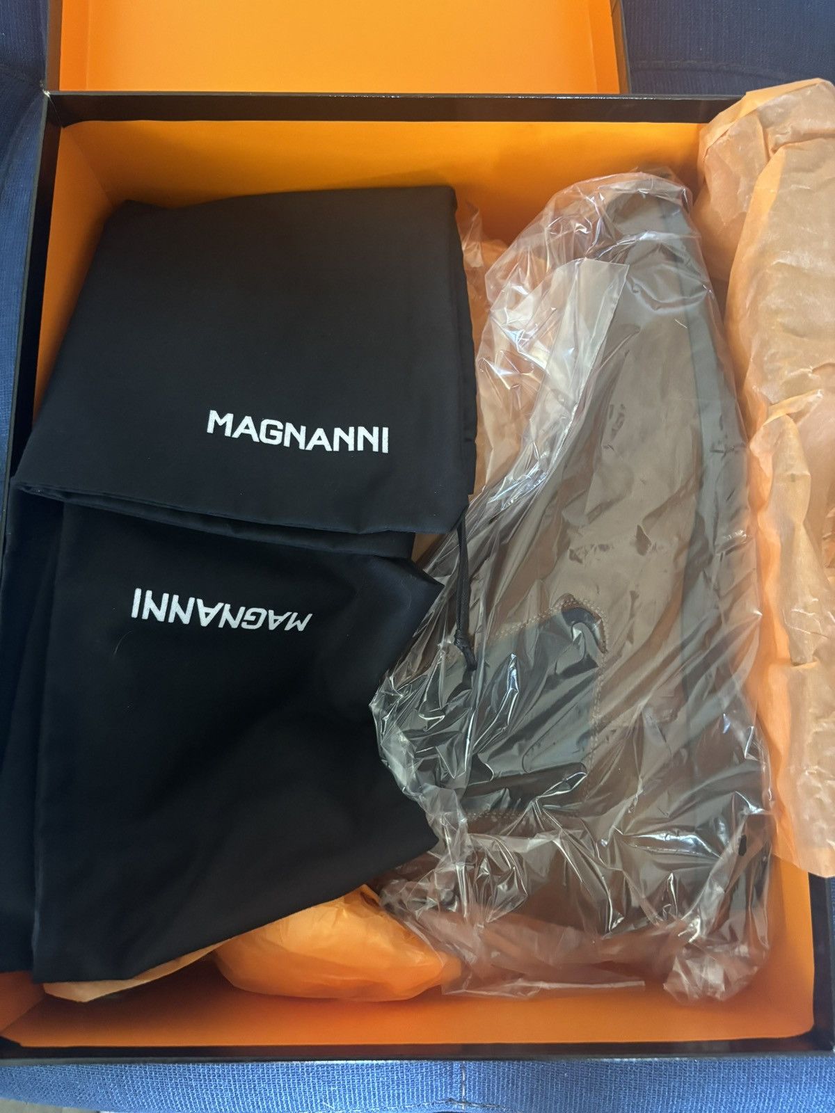 Magnanni New Magnanni Cognac Suede Boots (Size 10 - True 10.5/11) Size US 10 / EU 43 - 9 Thumbnail