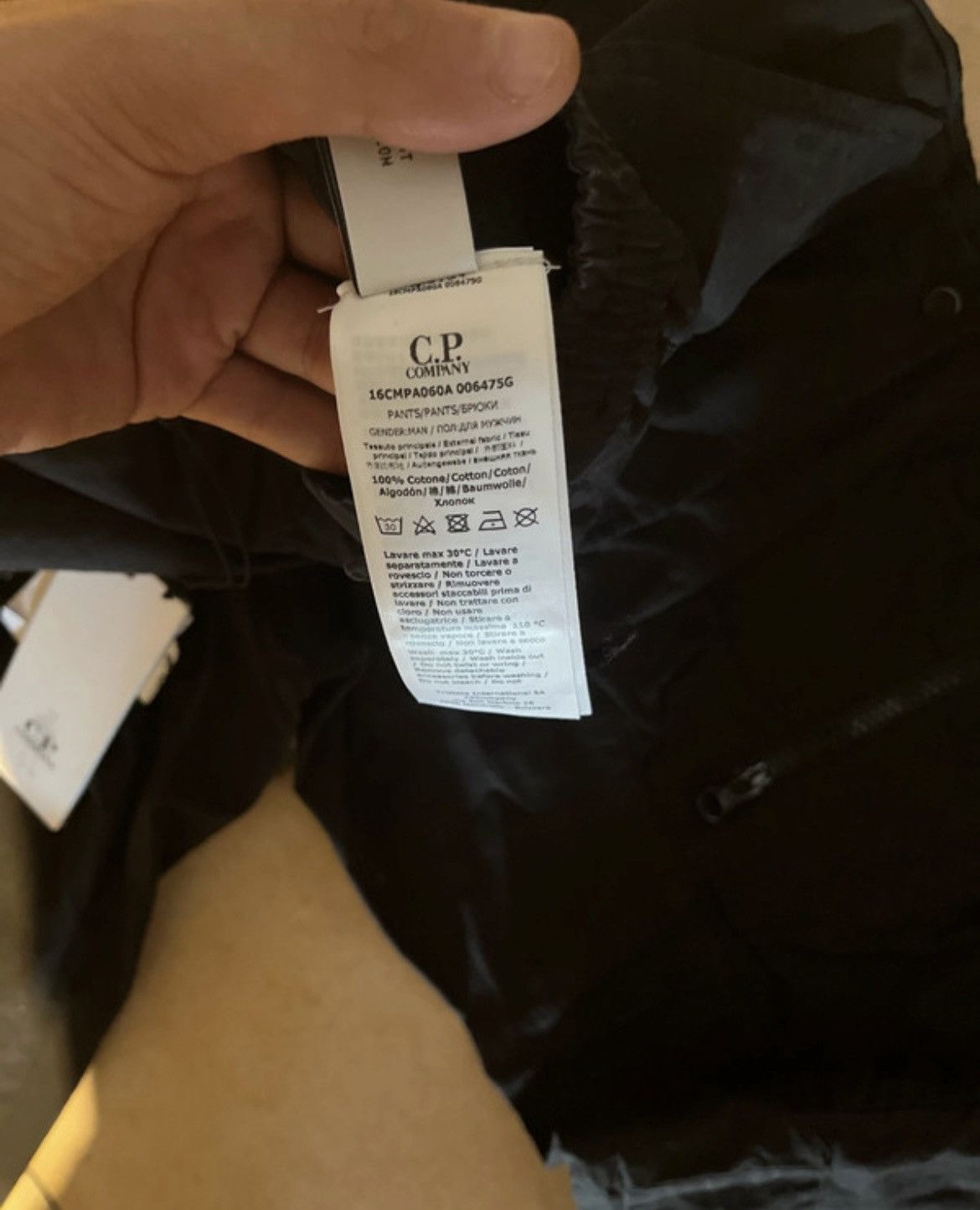 C.P. Company Cargo Pants lens C.p Company Size US 44 / EU 60 - 9 Thumbnail