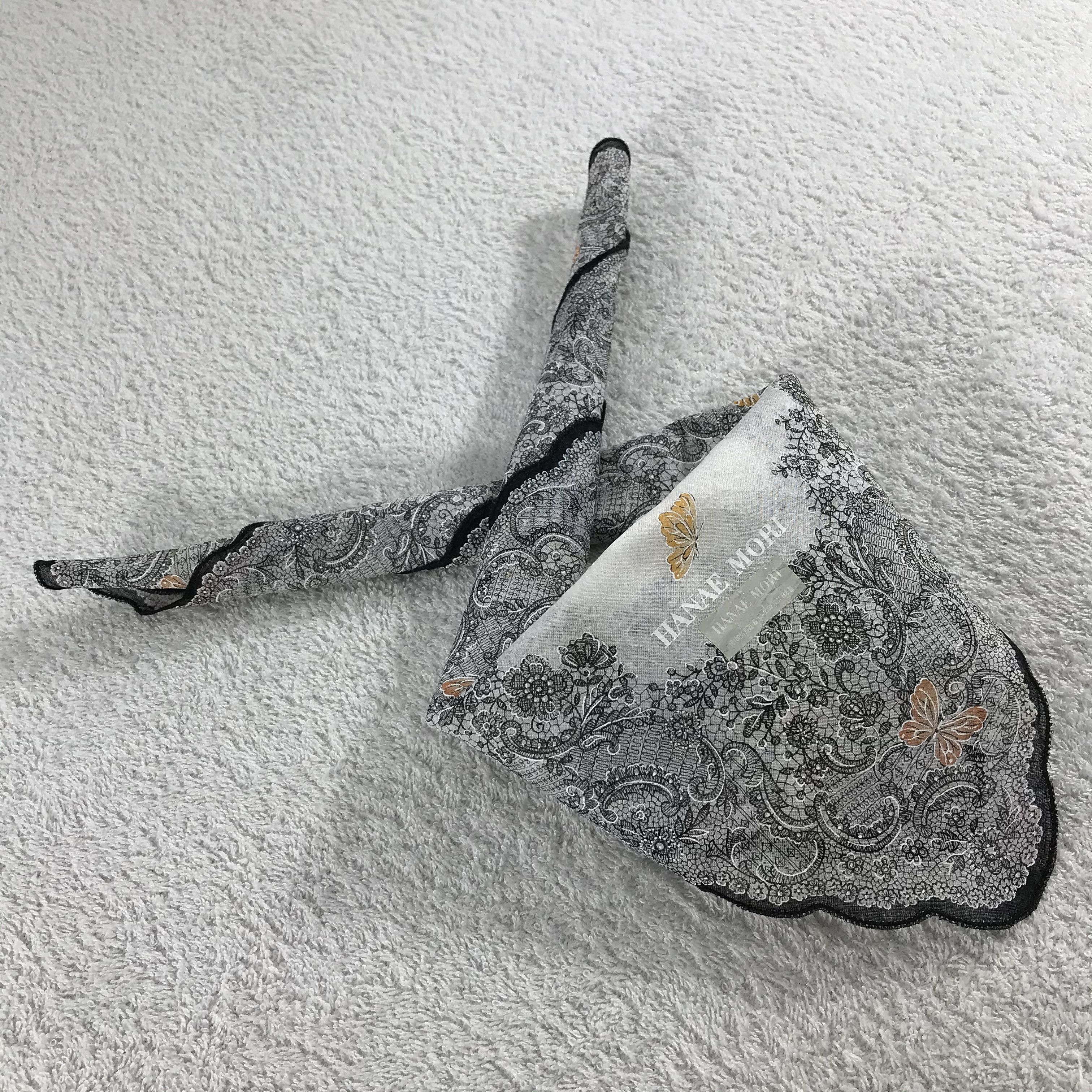 Hanae Mori × Vintage Hanae Mori Bandana / Handkerchief / Neckerchief - S229 Size ONE SIZE - 4 Thumbnail