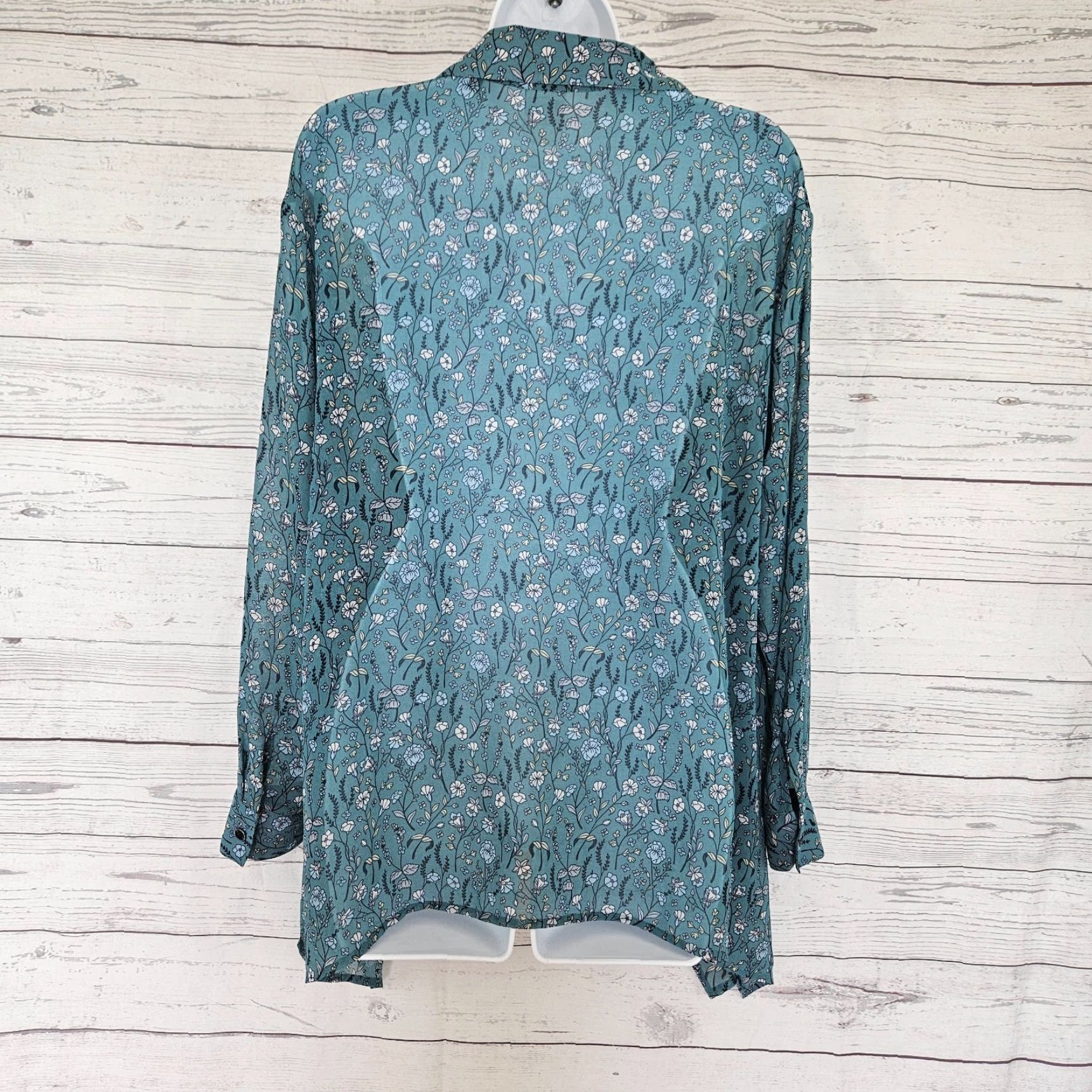 Vintage Cabi 3761 Womens Chase Blouse Blue Floral Long Sleeve Semi Sheer S Womens Blouse Size S / US 4 / IT 40 - 3 Thumbnail