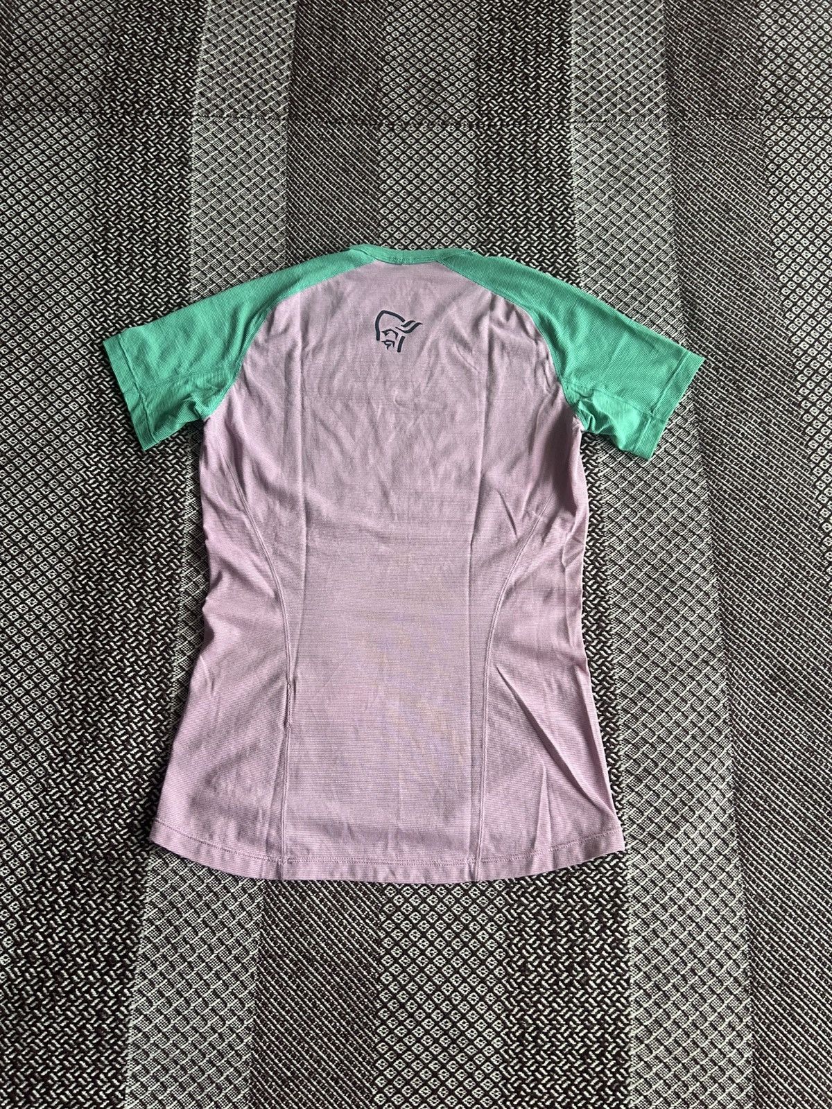 Norrona Norrona Polyester & Wool Women T-shirt Outdoor Style Sz XS Size XS / US 0-2 / IT 36-38 - 10 Thumbnail