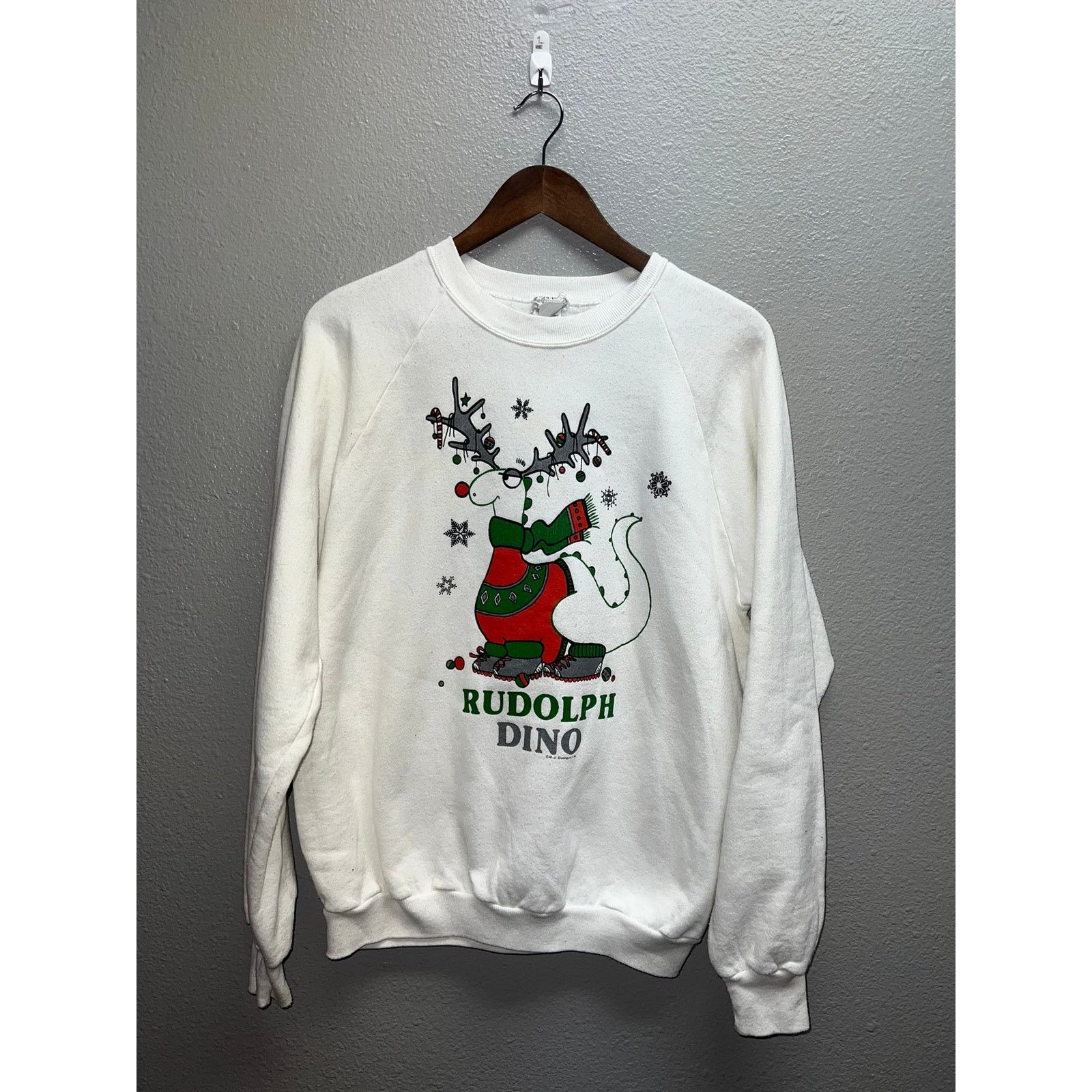 Vintage Vintage Dinosaur Sweatshirt Crewneck Rudolph Dino 90s VTG L Size US L / EU 52-54 / 3 - 1 Thumbnail