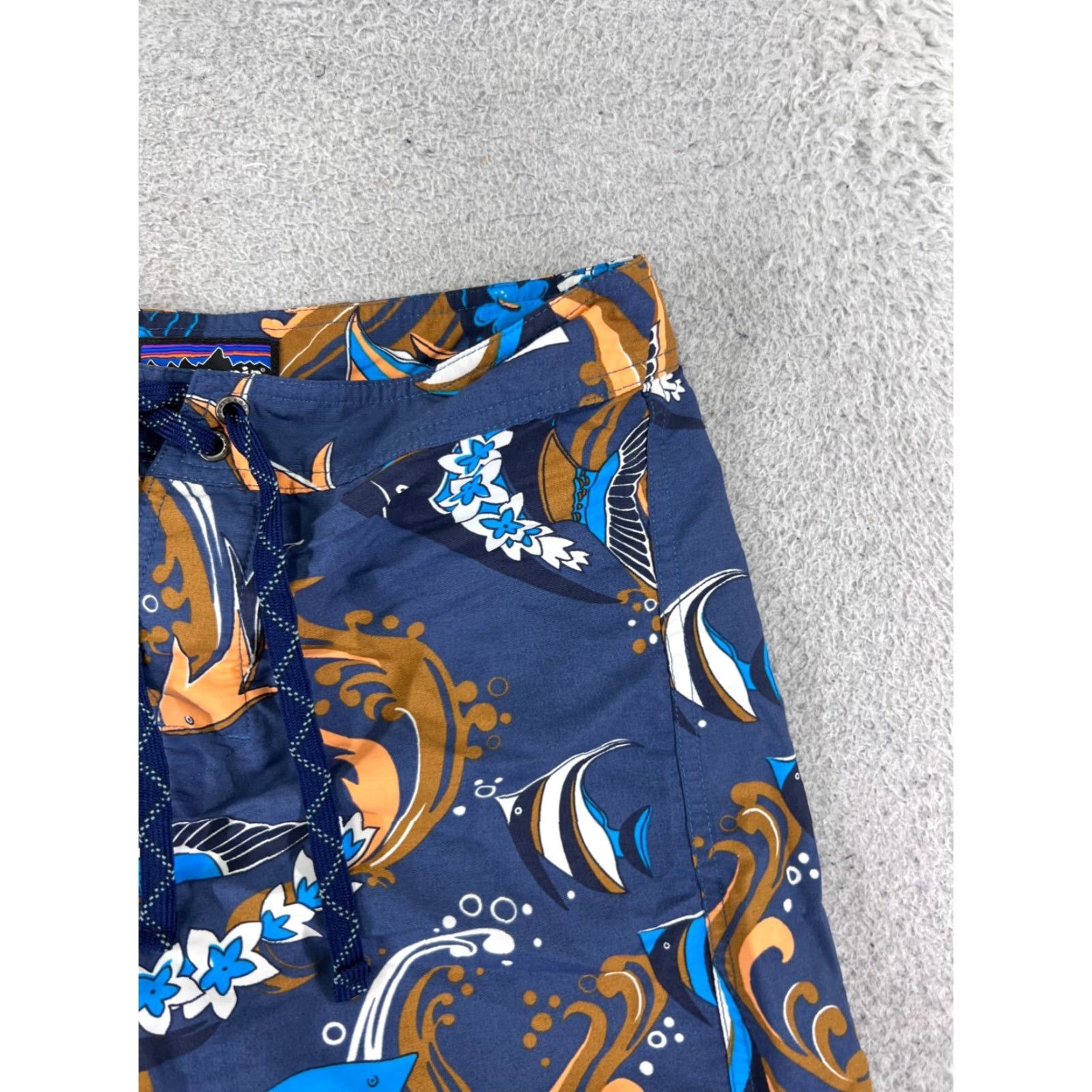 Patagonia Patagonia Men Bottom Trunks 29 Blue Floral Hawaiian Tropical Fish Nylon Swim Surf Size US 29 - 5 Thumbnail