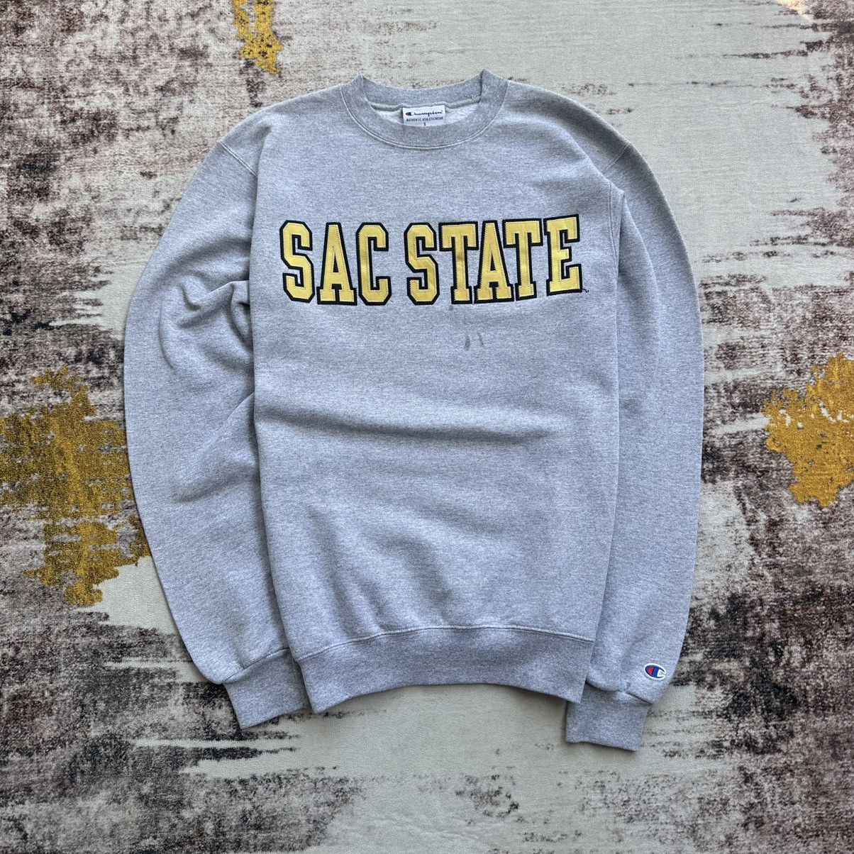 Champion CHAMPION EMBROIDERY LOGO SPELL OUT UNIVERSITY SWEATSHIRT Size US S / EU 44-46 / 1 - 1 Thumbnail