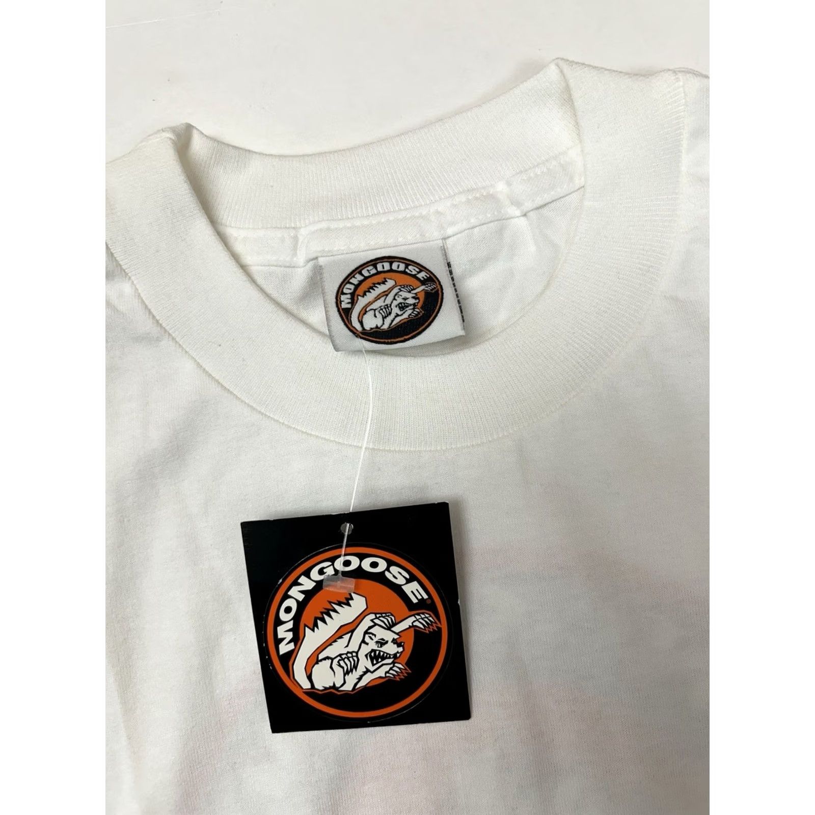 J Brand VINTAGE Mongoose BMX T-Shirt White Large Mens Short Sleeve Crew Neck 1999 90s Biker Mongoose BMX Graphic Print Clothing Shirt Size US L / EU 52-54 / 3 - 5 Thumbnail
