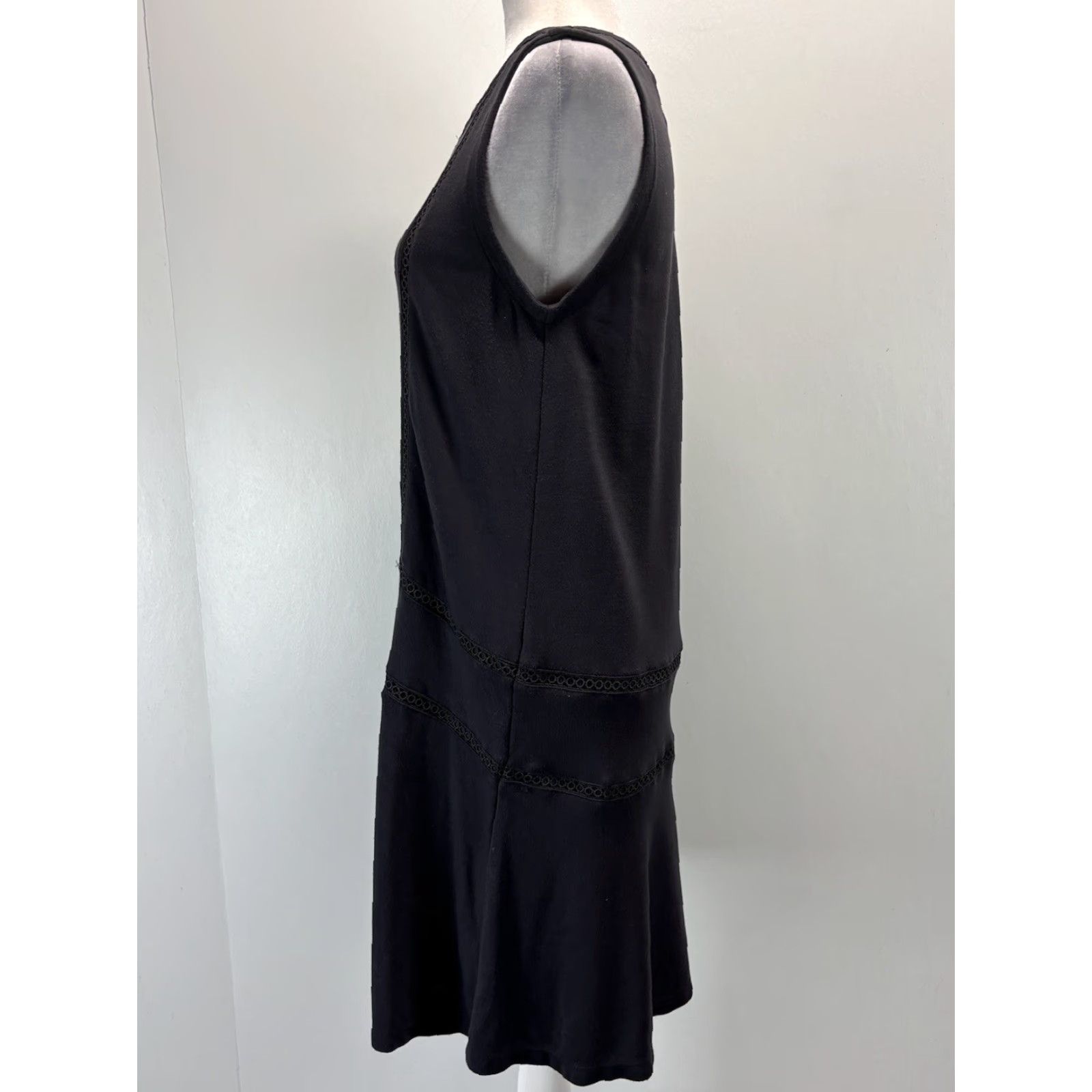 Loft Ann Taylor LOFT Sleeveless Drop Waist Dress Womens M Grey Eyelet Trim Boho Shift Size M / US 6-8 / IT 42-44 - 2 Thumbnail
