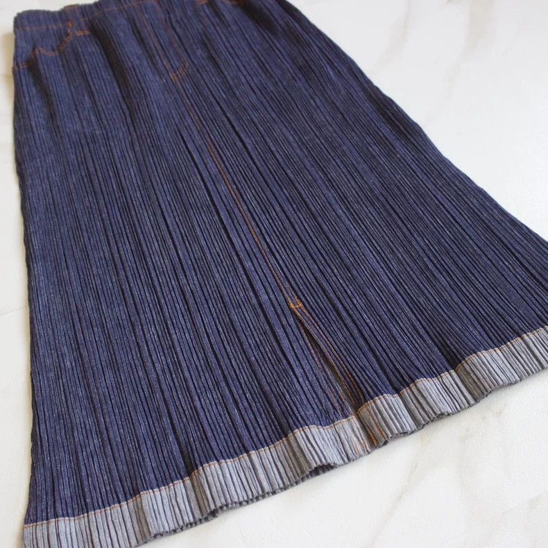 Issey Miyake Issey Miyake size:3 Blue pleated skirt Size 31" - 2 Thumbnail