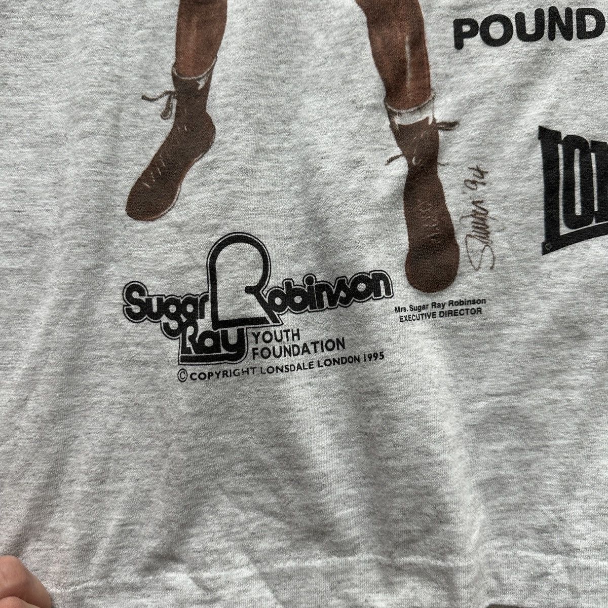 Lonsdale Vintage 90s Lonsdale Sugar Ray Robinson Boxer memorial tee Size US L / EU 52-54 / 3 - 7 Thumbnail