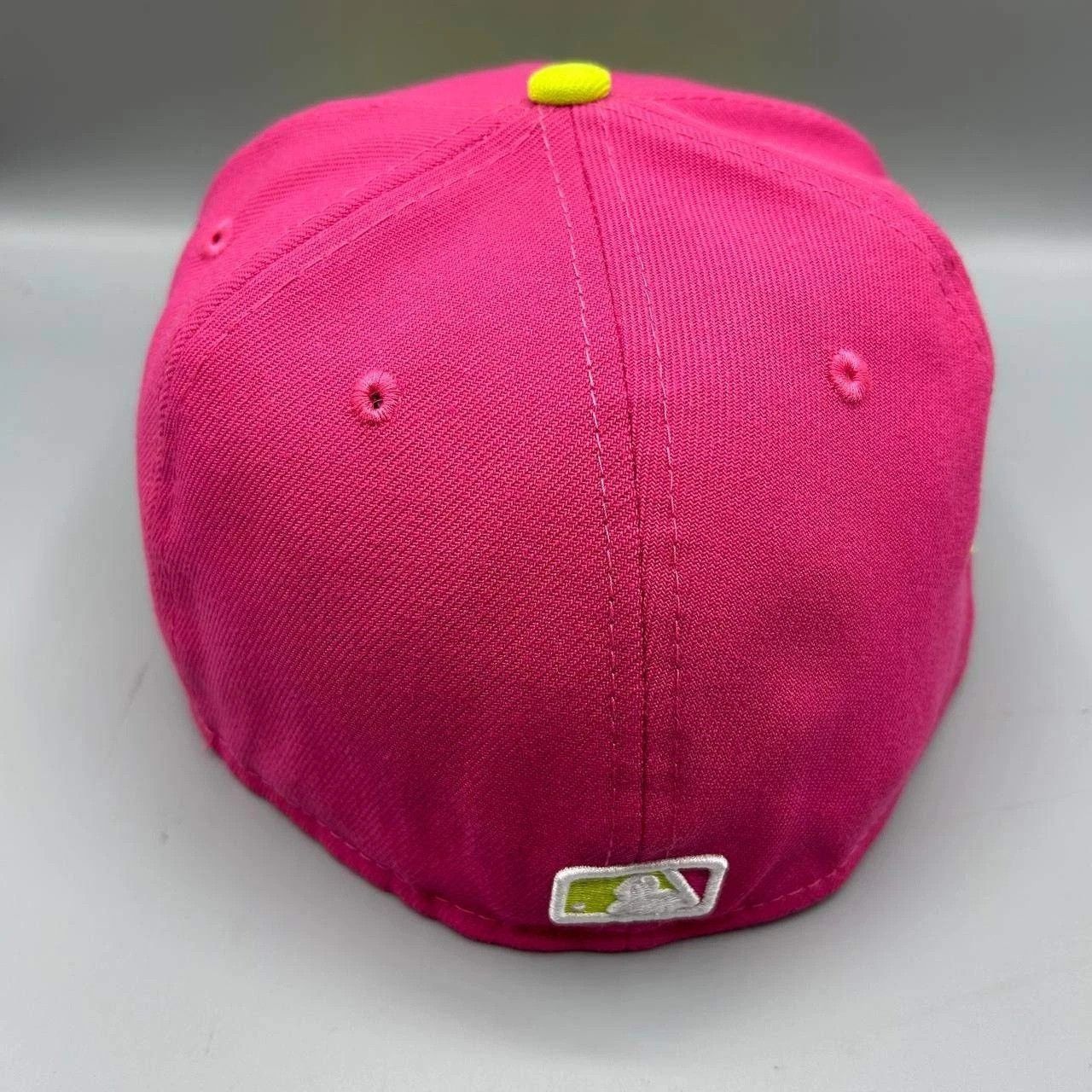 New Era Los Angeles LA Dodgers Hat Men 7 1/8 Pink MLB Fitted Cap New Size ONE SIZE - 7 Thumbnail