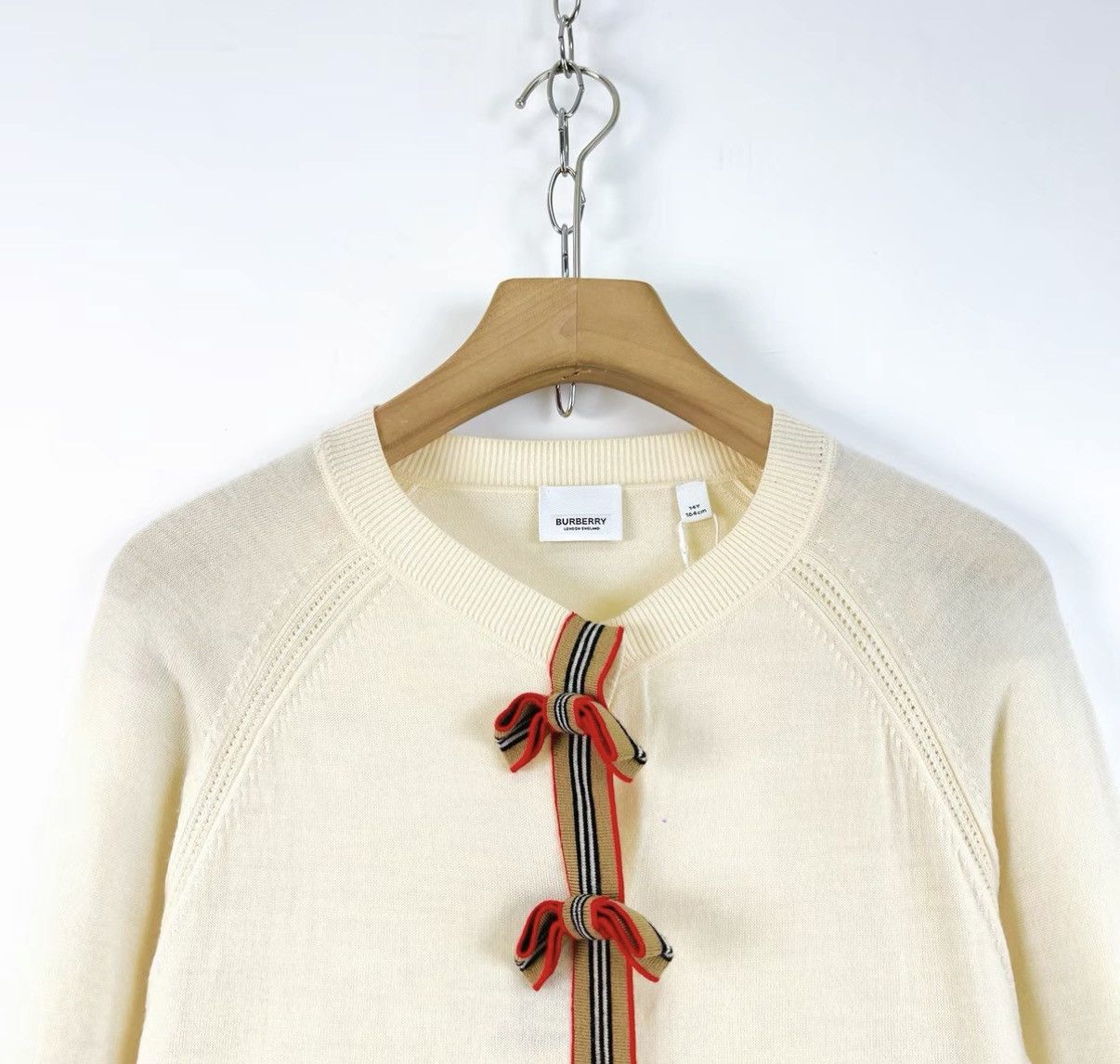 Burberry Burberry Cream 3D Bow Wool Knit Cardigan K12 Size S / US 4 / IT 40 - 3 Thumbnail