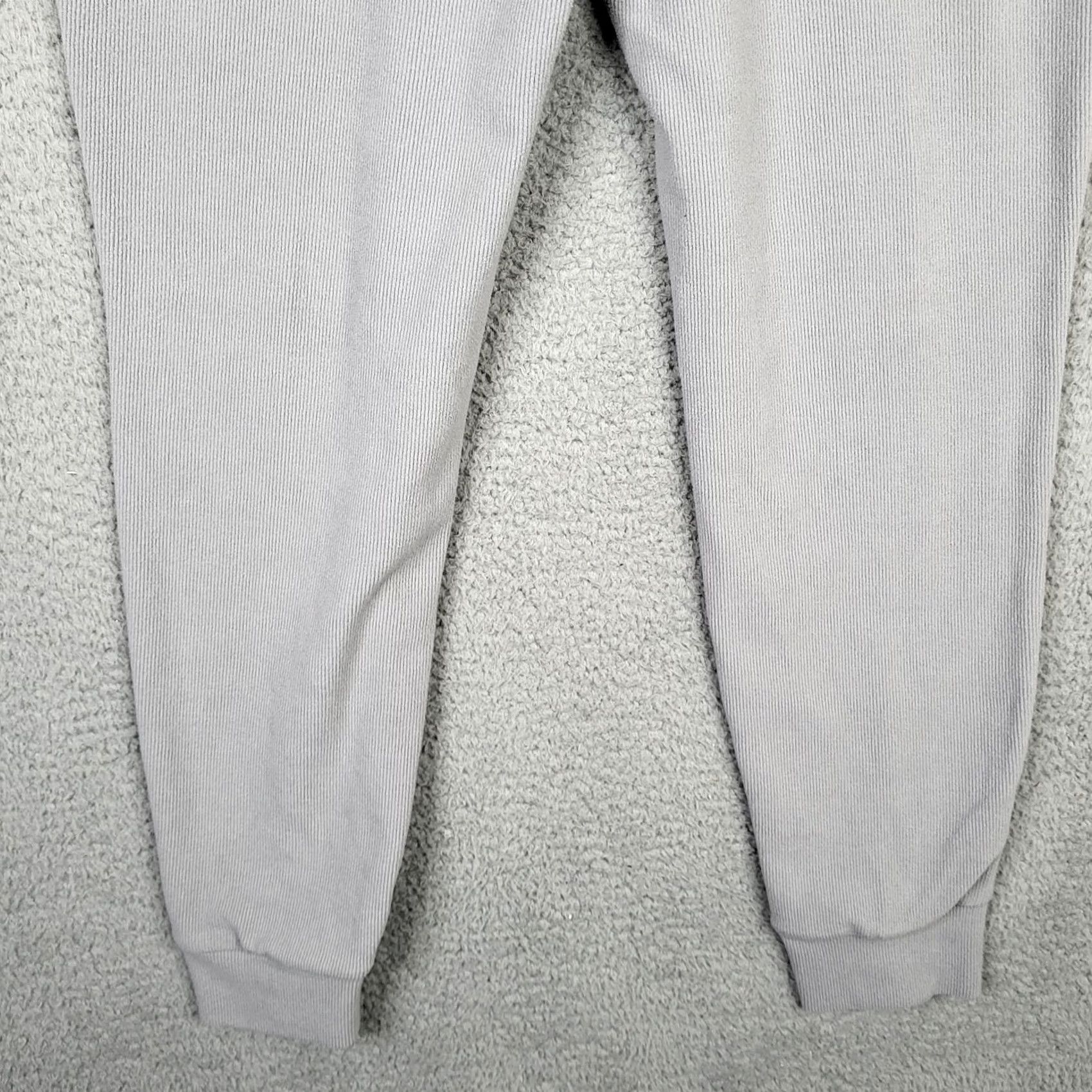 Andrew Marc MARC NEW YORK ANDREW MARC Men Jogger M Gray Solid Casual Buttons Regular Rise Mid Inseam 28.5" Size US 31 - 4 Thumbnail