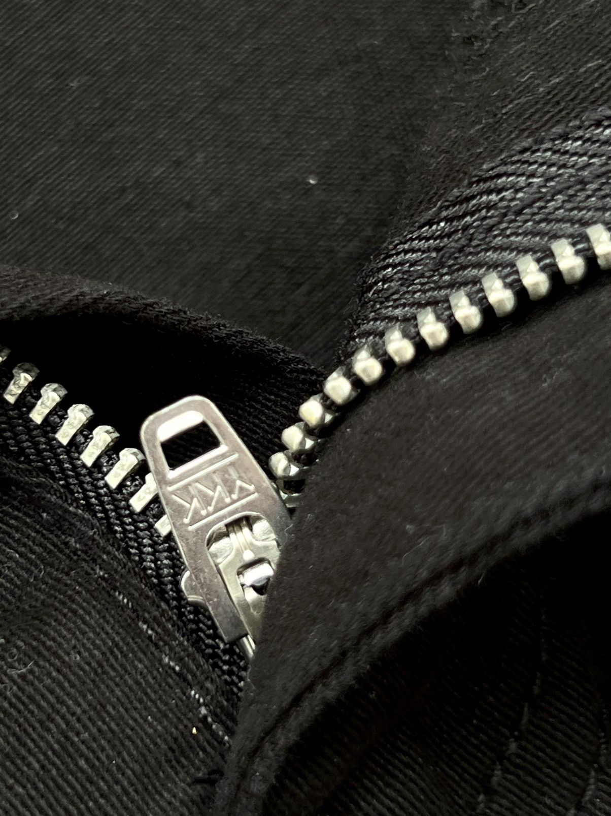 Vuja De 🇯🇵Vuja De 2019 Bondage Cargo no.1 Bootcut Pants Size US 31 - 9 Thumbnail