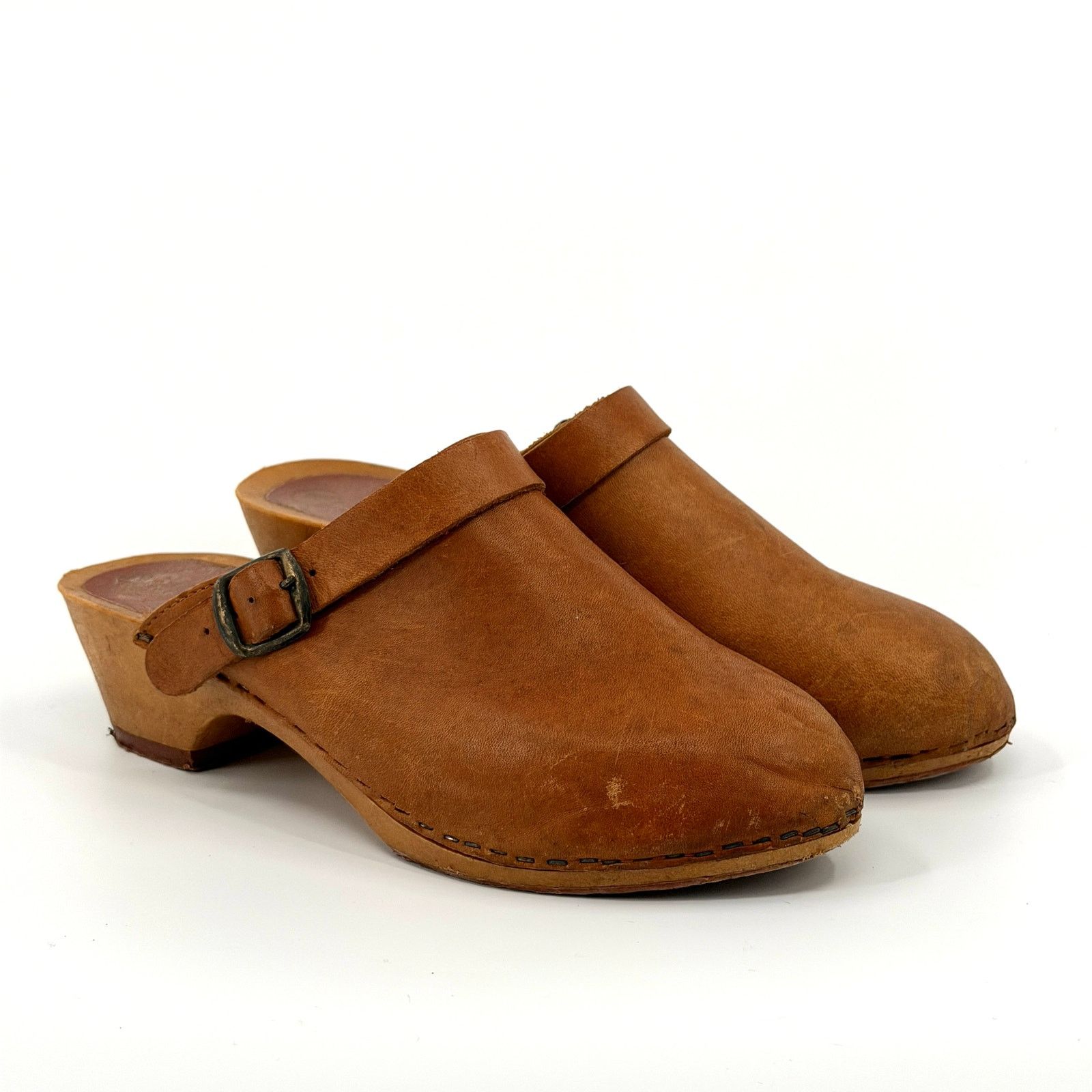 Vintage Vintage 70s Made in Italy Tan Leather Faux Wood Clogs Size US 8 / IT 38 - 1 Thumbnail