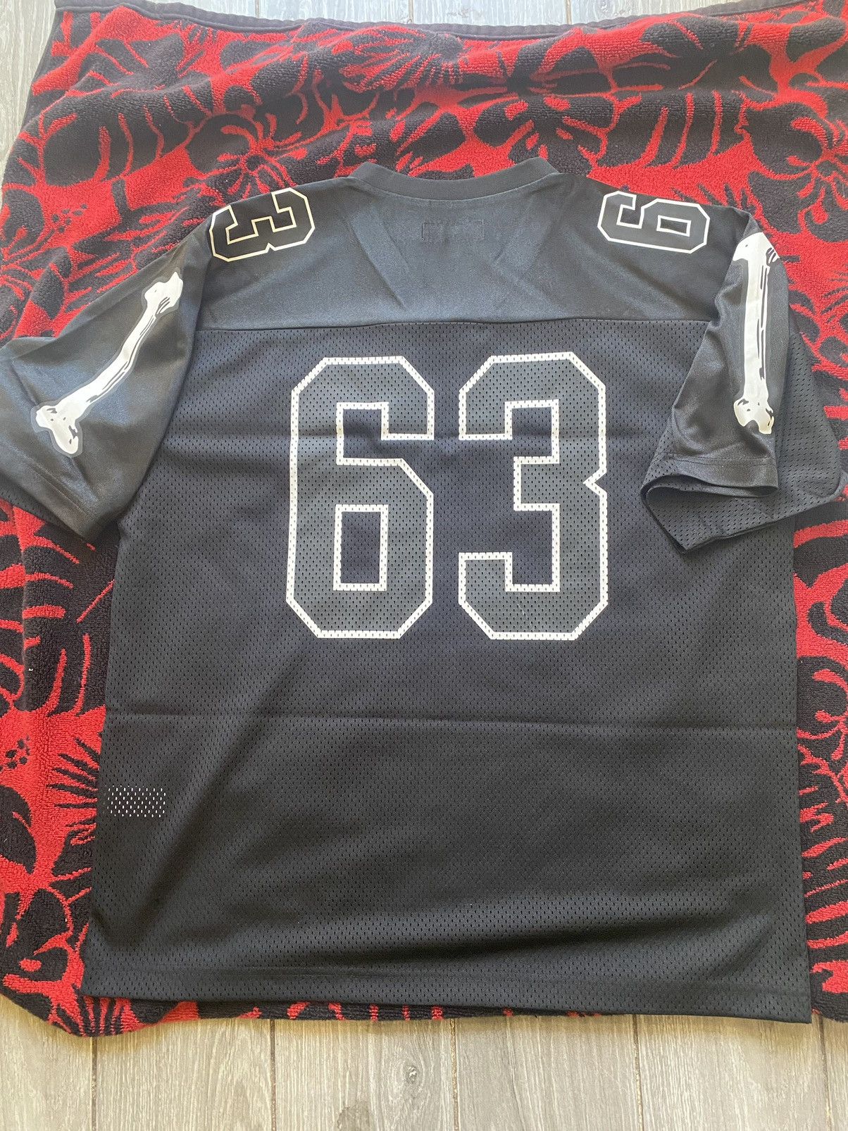 Supreme Supreme Bones Football Jersey Medium Size US M / EU 48-50 / 2 - 3 Thumbnail
