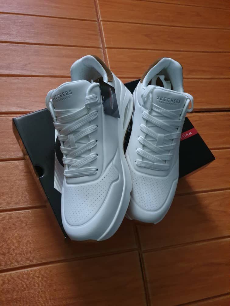 SKECHERS Skechers white colour memory foam sneaker Size US 11 / EU 44 - 4 Thumbnail