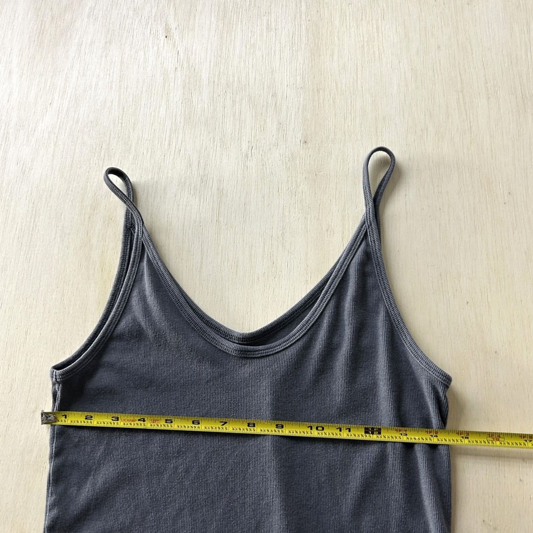 Vintage Universal Thread Tank Top Womens M Gray Ribbed Knit Scoop Neck Cami Basic Size M / US 6-8 / IT 42-44 - 4 Thumbnail