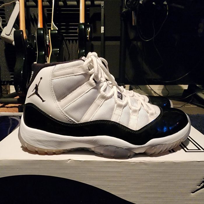 Air jordan 11 hot sale concord 2011