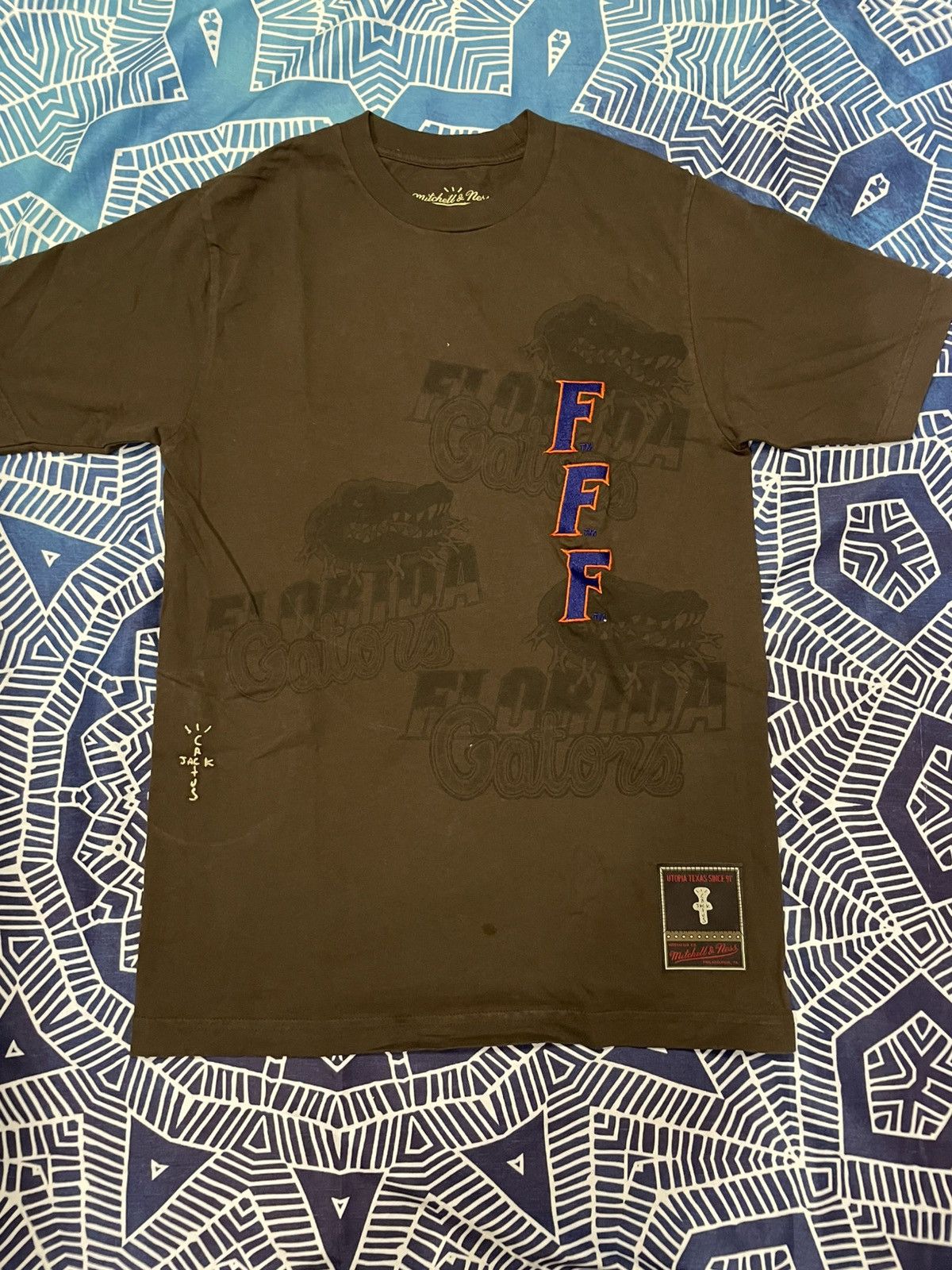 Mitchell & Ness × Travis Scott Florida Gators Travis Scott x Mitchell and Ness Size US S / EU 44-46 / 1 - 1 Thumbnail