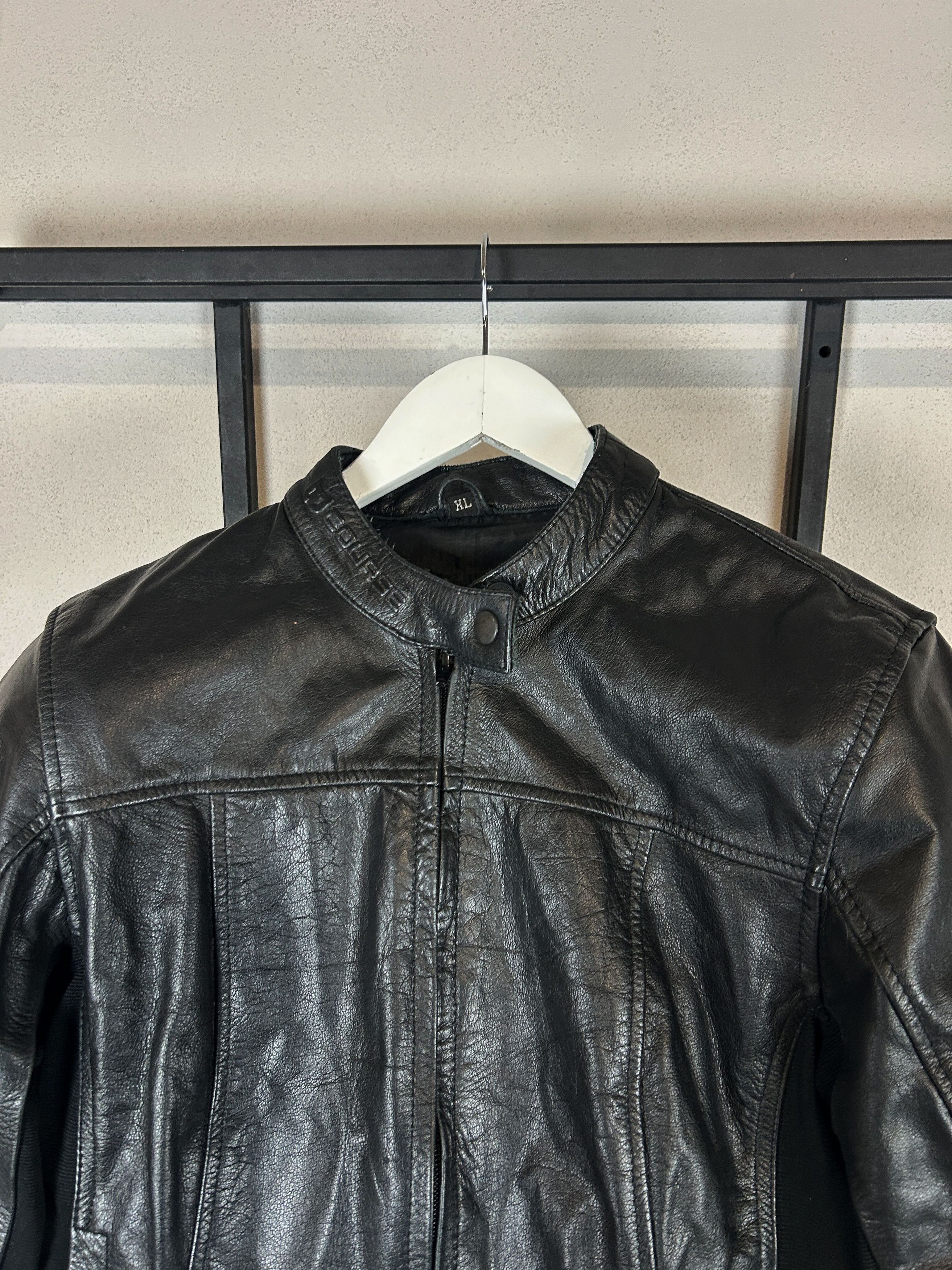 Vintage Black Leather Jacket Minimal Clean Panel Vintage Biker Core Size US S / EU 44-46 / 1 - 4 Thumbnail