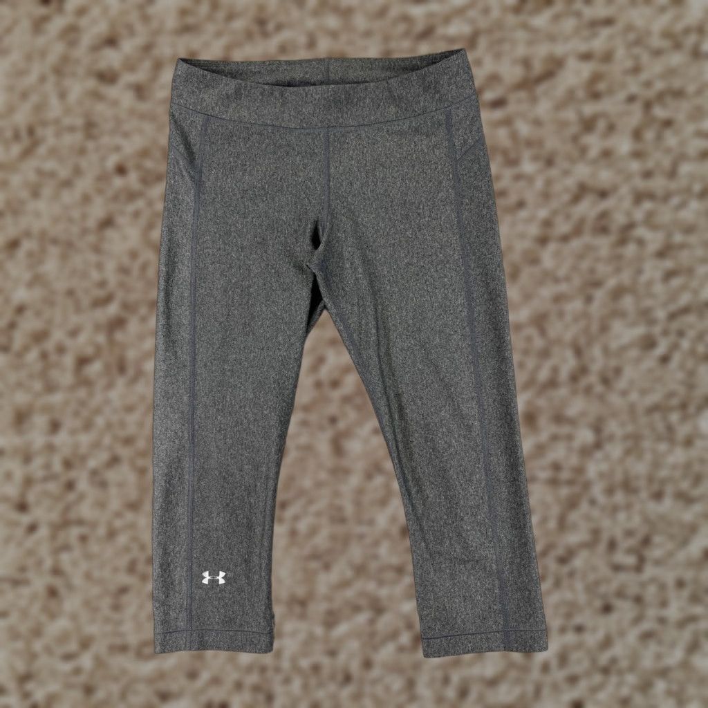 Under Armour Under Armor Leggings Womens M Gray Crop Capri Athletic Polyester Blend Yoga Size 32" / US 10 / IT 46 - 1 Thumbnail