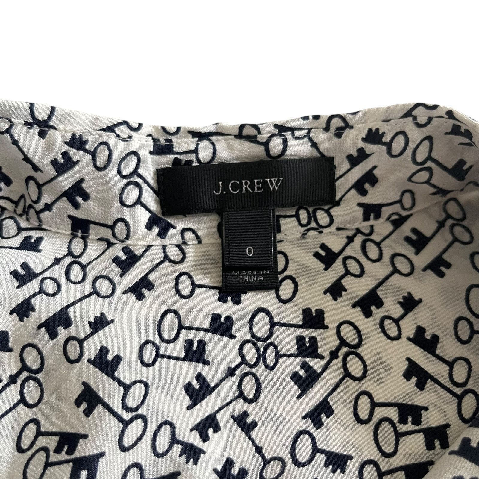 J.Crew J.Crew Women’s White Silk Button-Up Shirt – Black Key Print Size XS / US 0-2 / IT 36-38 - 6 Thumbnail