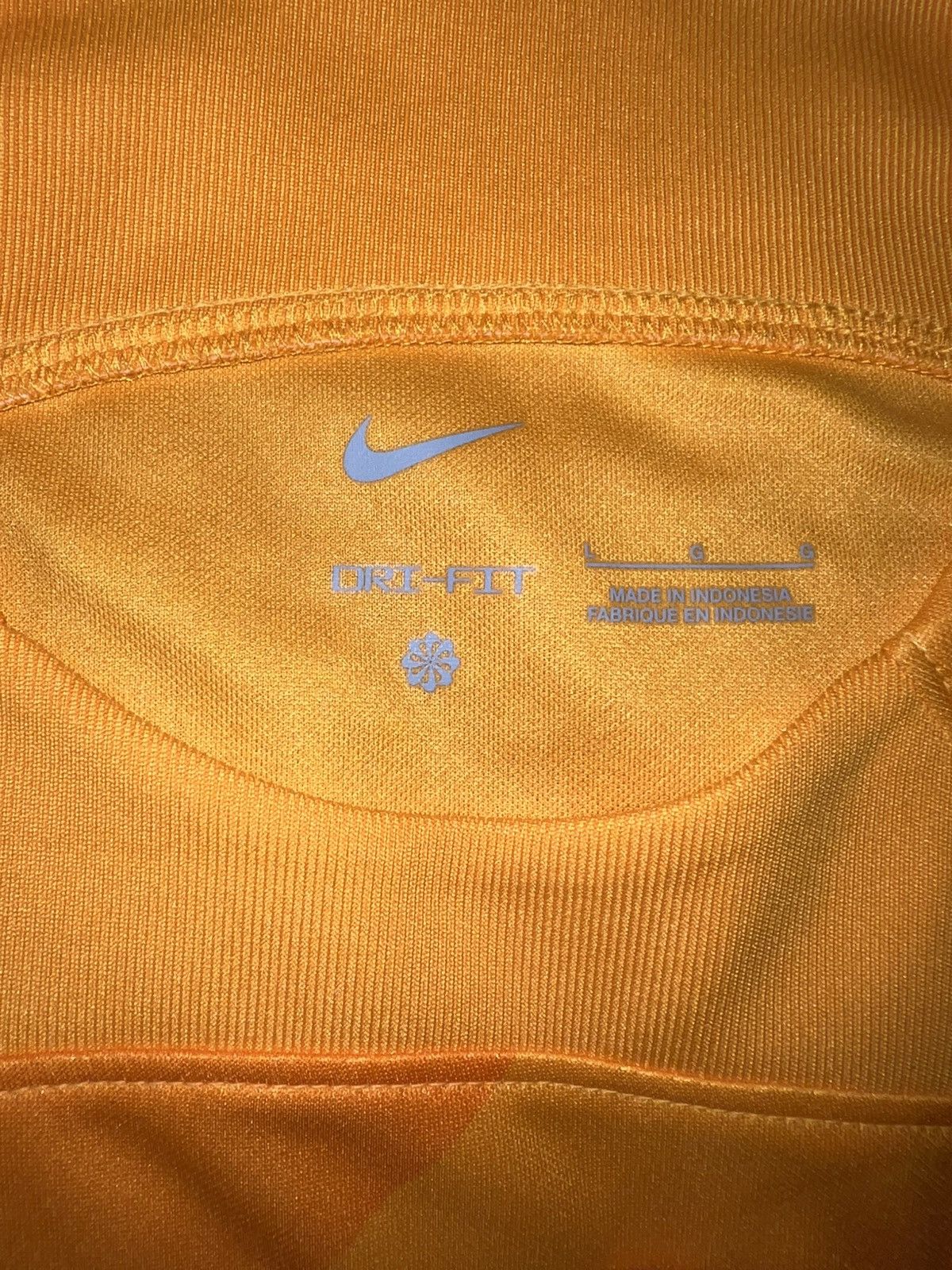 Nike Nike Liverpool Jersey/Kit Size US L / EU 52-54 / 3 - 3 Thumbnail